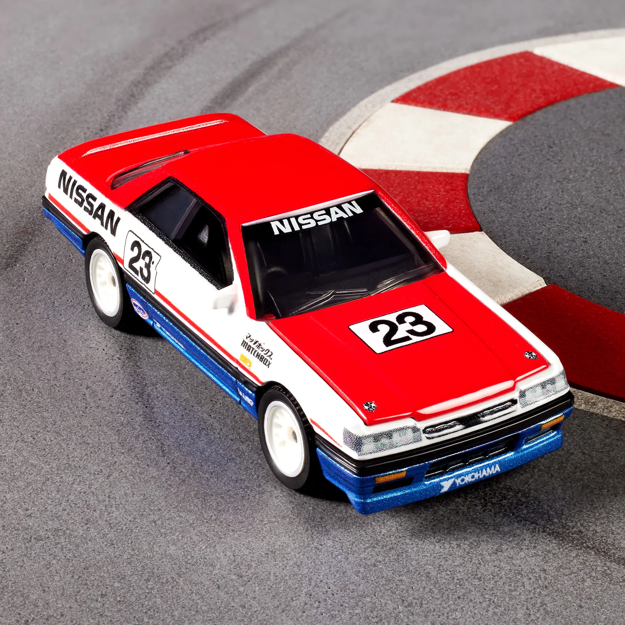 Matchbox 1987 Nissan Skyline GTS-R - Image 5