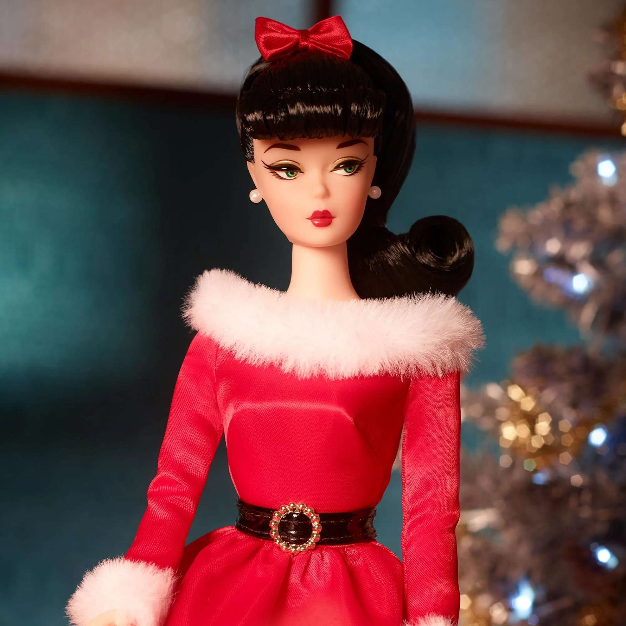 Barbie 12 Days of Christmas Doll and Accessories - Image 3