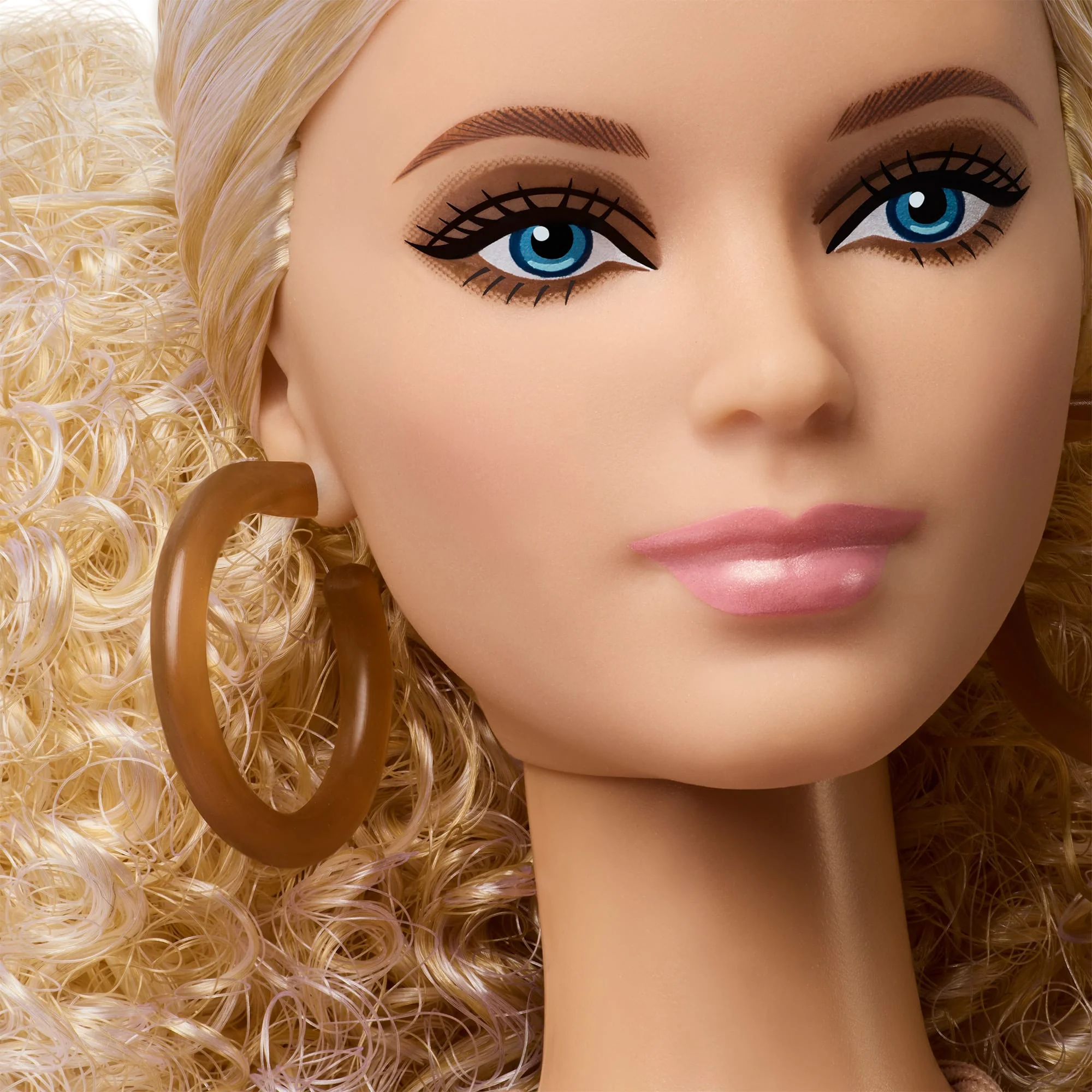 Barbie Basics 2026 Neutrals Series, Model 07 - Image 6