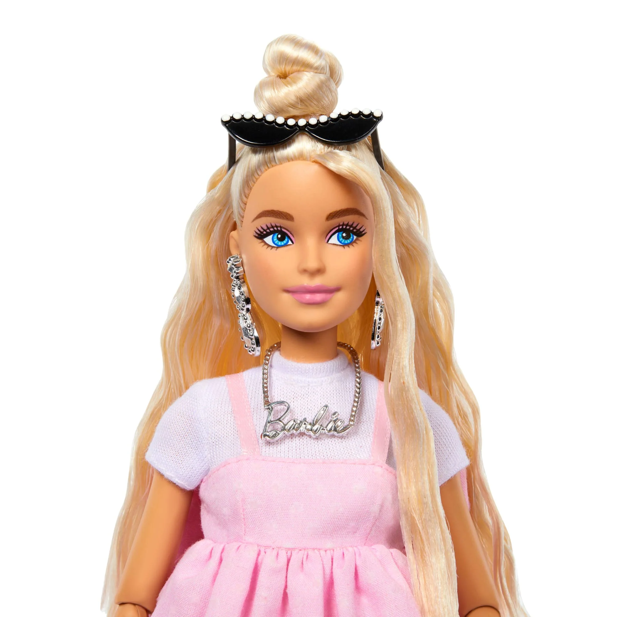Barbie Deluxe Style Doll #3 in Pastel Pink Barbiecore Dress - Image 3