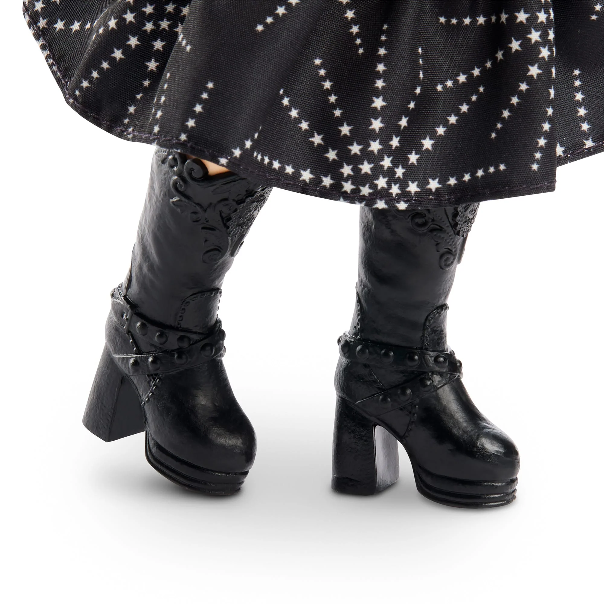 Barbie Inspiring Women Anna Sui Doll - Image 13