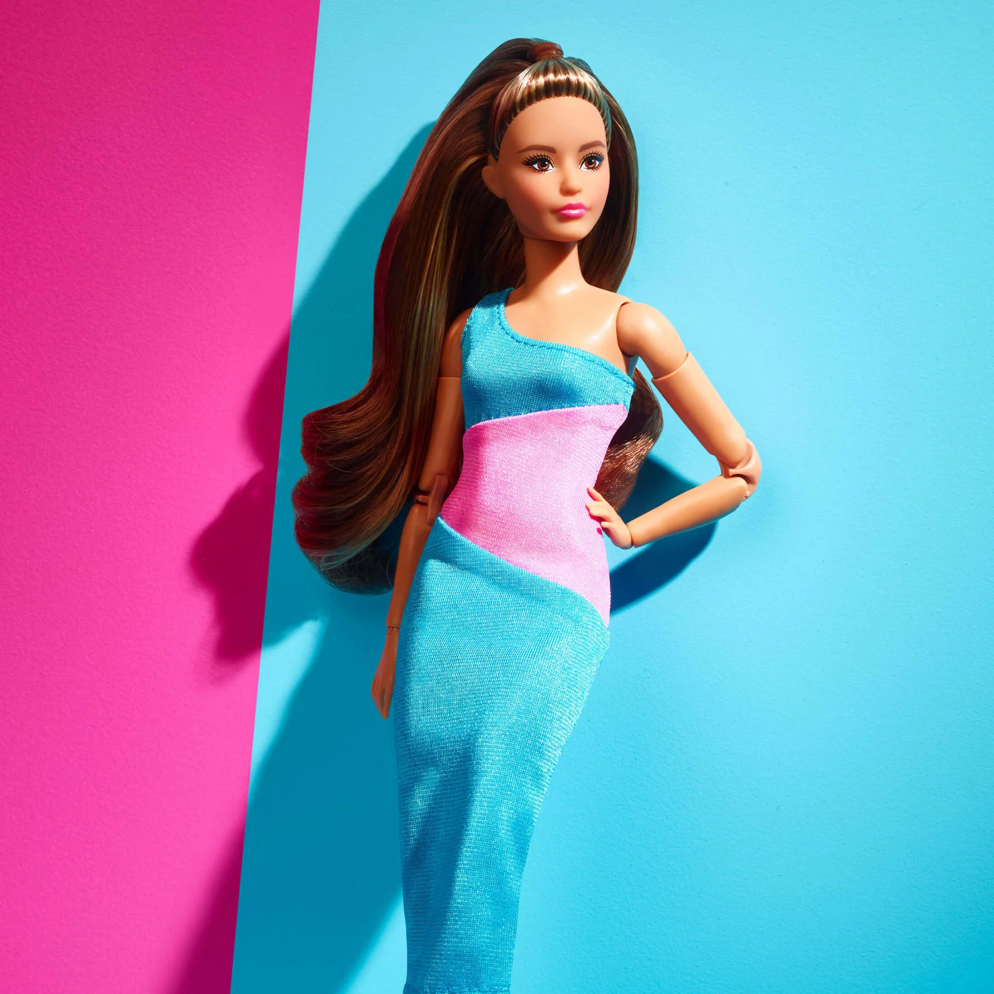 Barbie Looks Doll (Petite, Long Brunette Hair) - Image 10