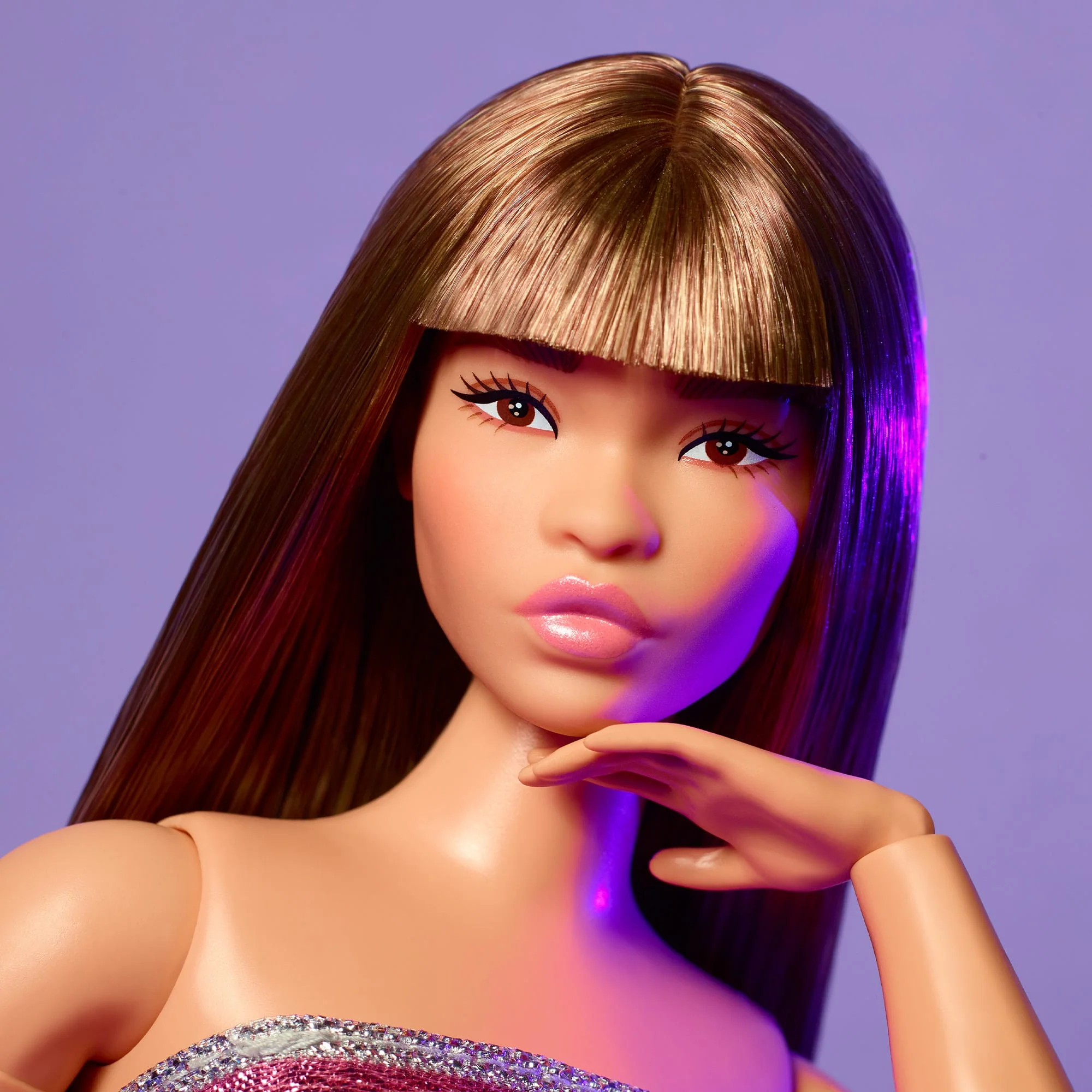 Barbie Looks Doll #24 (Curvy, Long Brown Hair) - Image 6