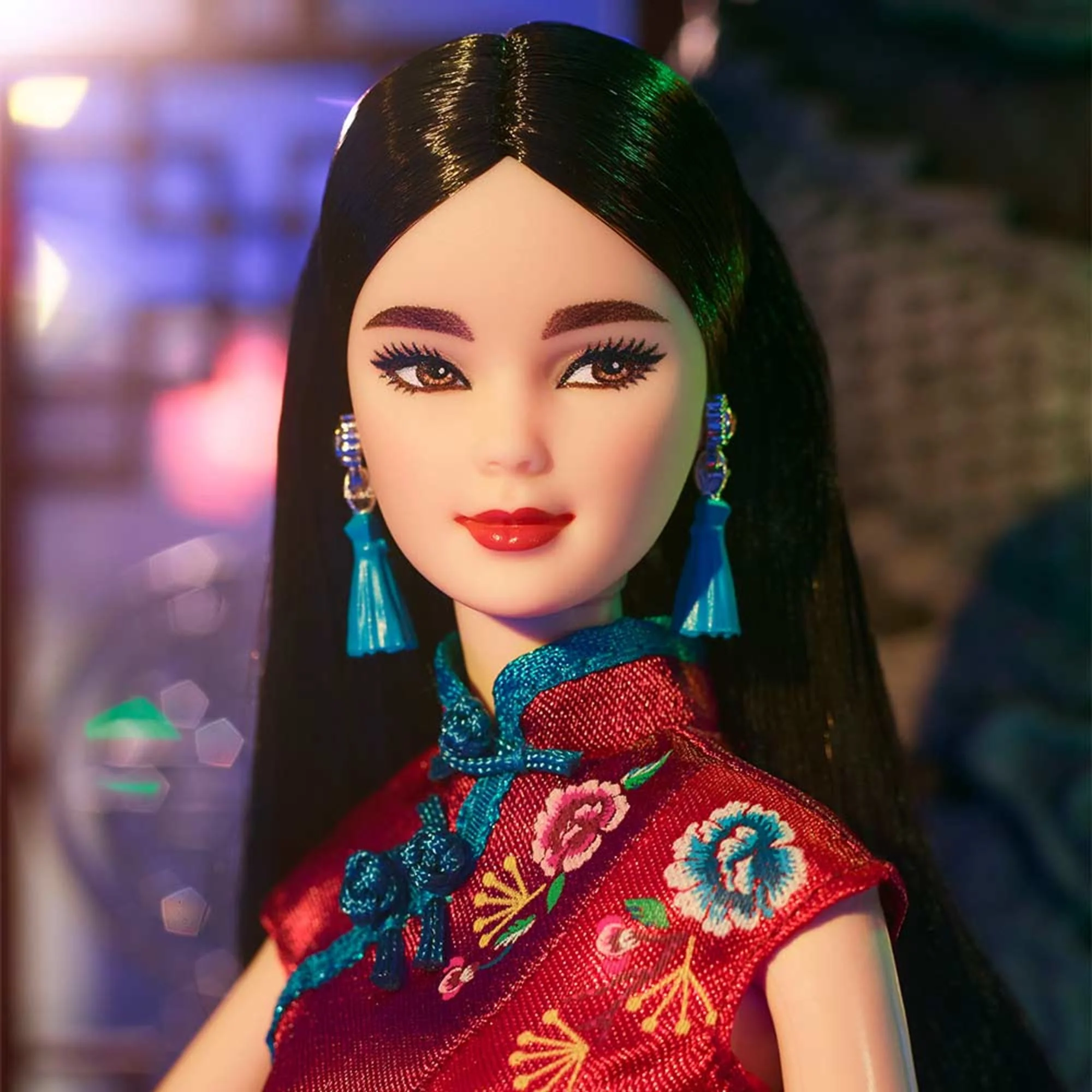 Barbie Lunar New Year Doll - Image 7