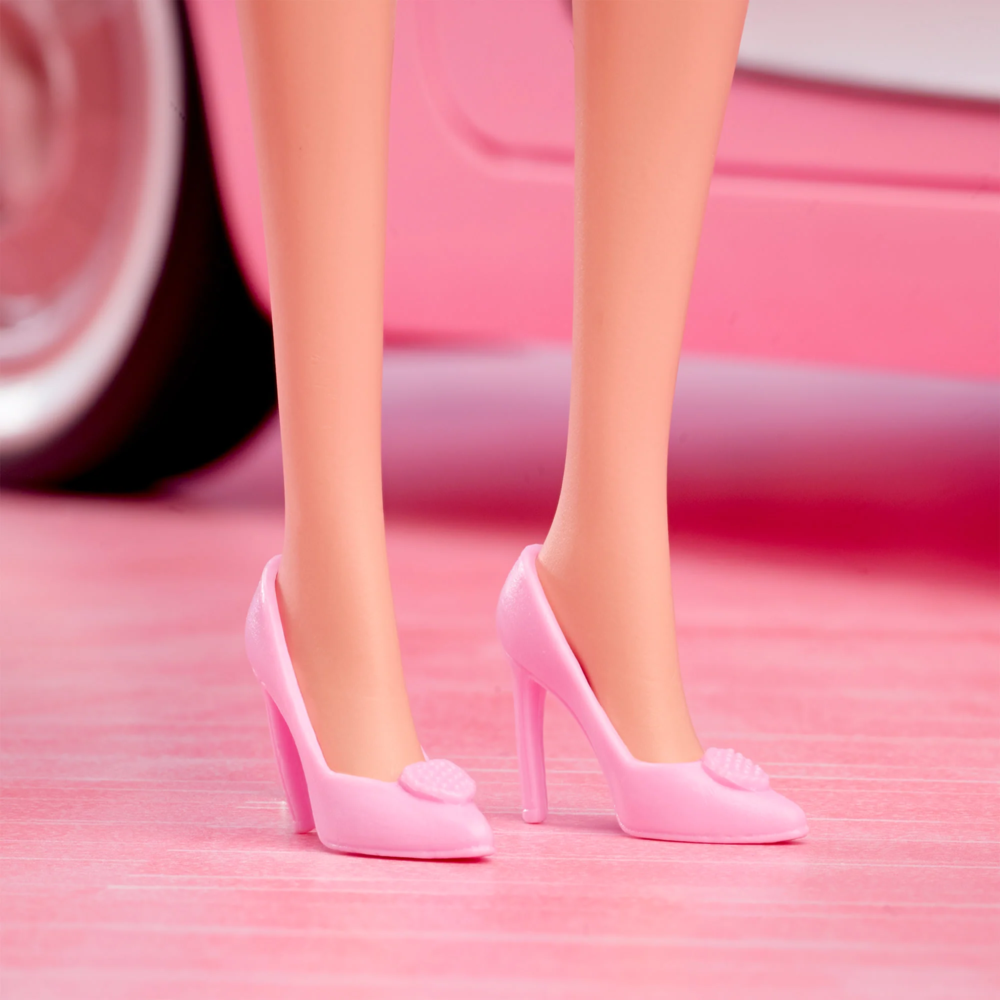 Barbie The Movie Pink Puffy Dress Barbie Doll - Image 5