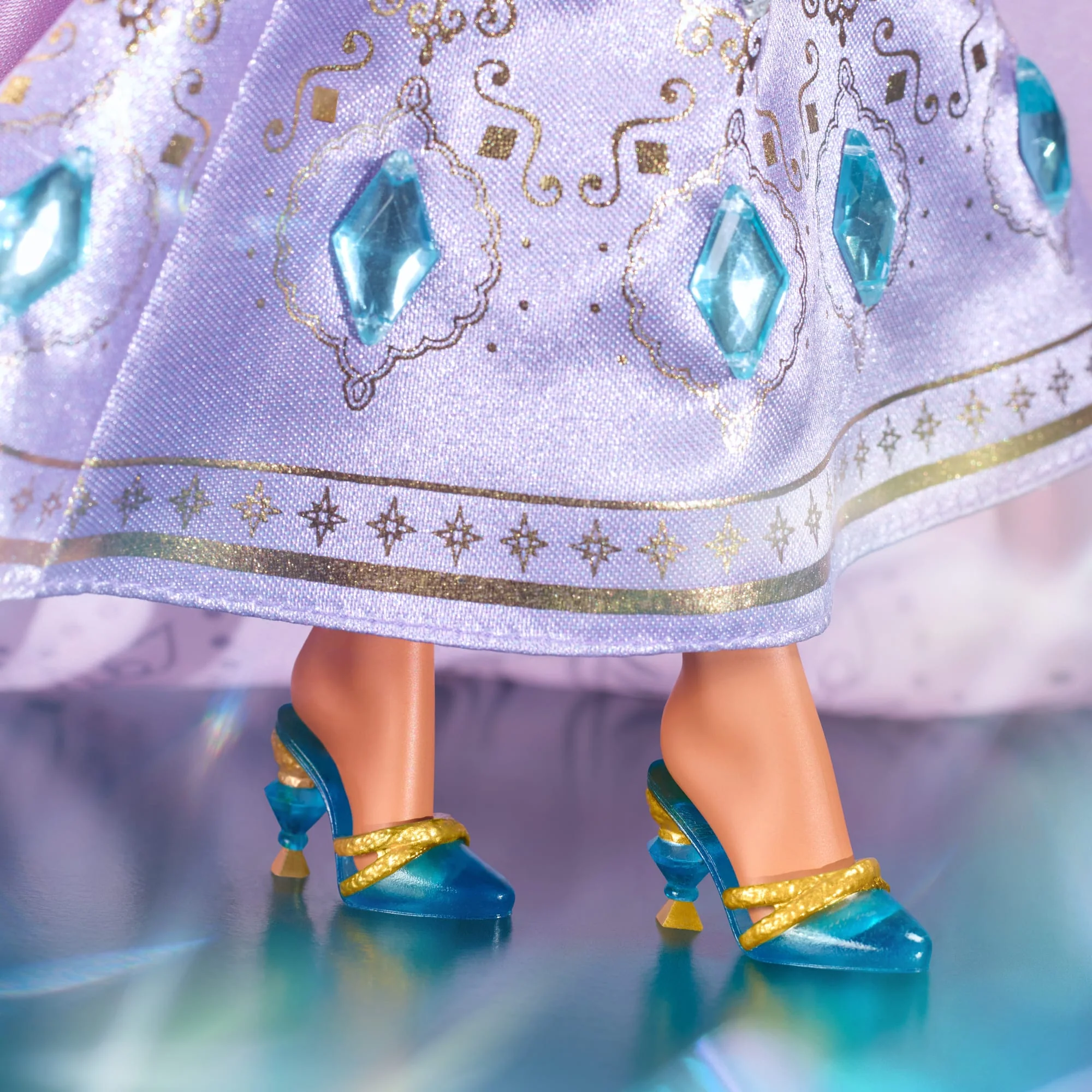 Disney Collector Radiance Collection Jasmine Doll - Image 6