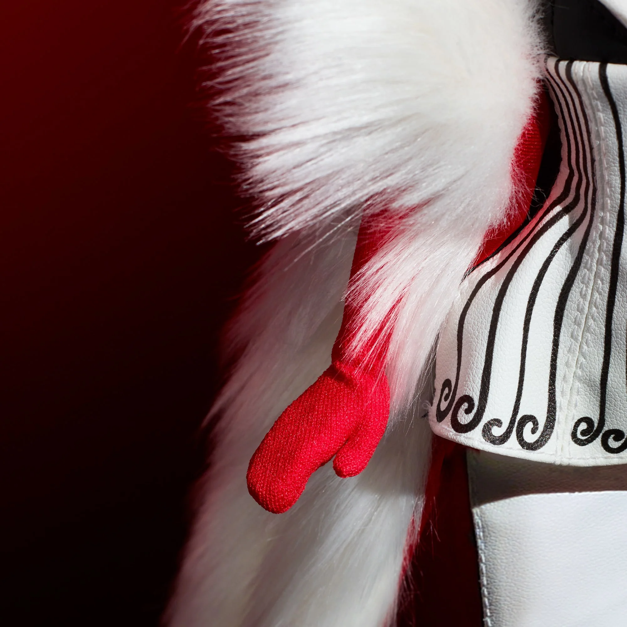 Disney Darkness Descends Cruella De Vil Doll - Image 6