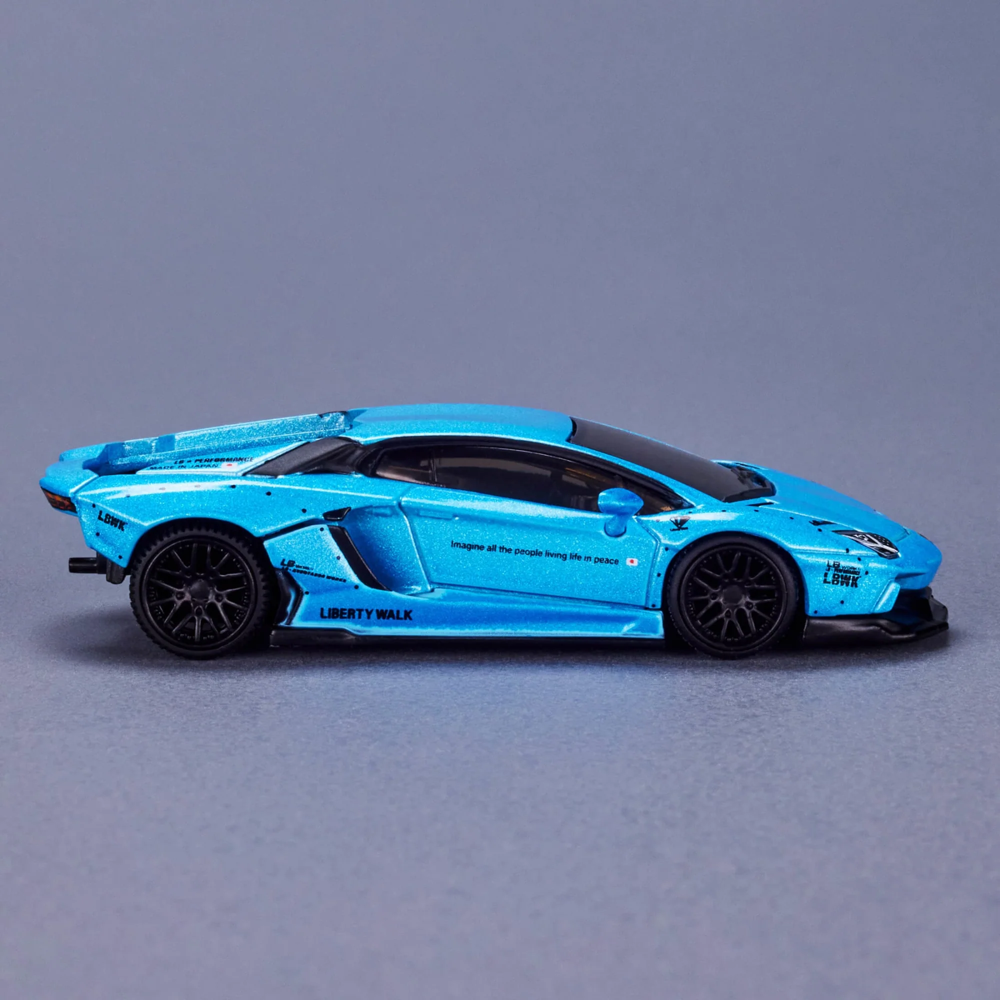 Elite 64 Series LBWK Lamborghini Aventador LP 700-4 - Image 5