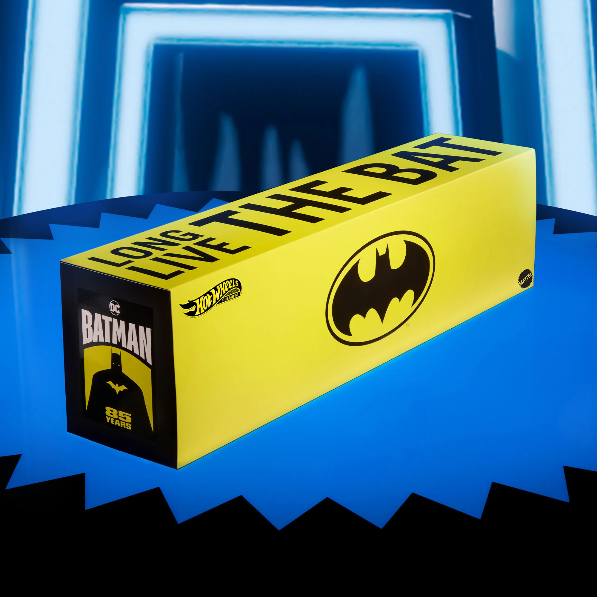 Hot Wheels 85th Anniversary Batmobile Collection - Image 4