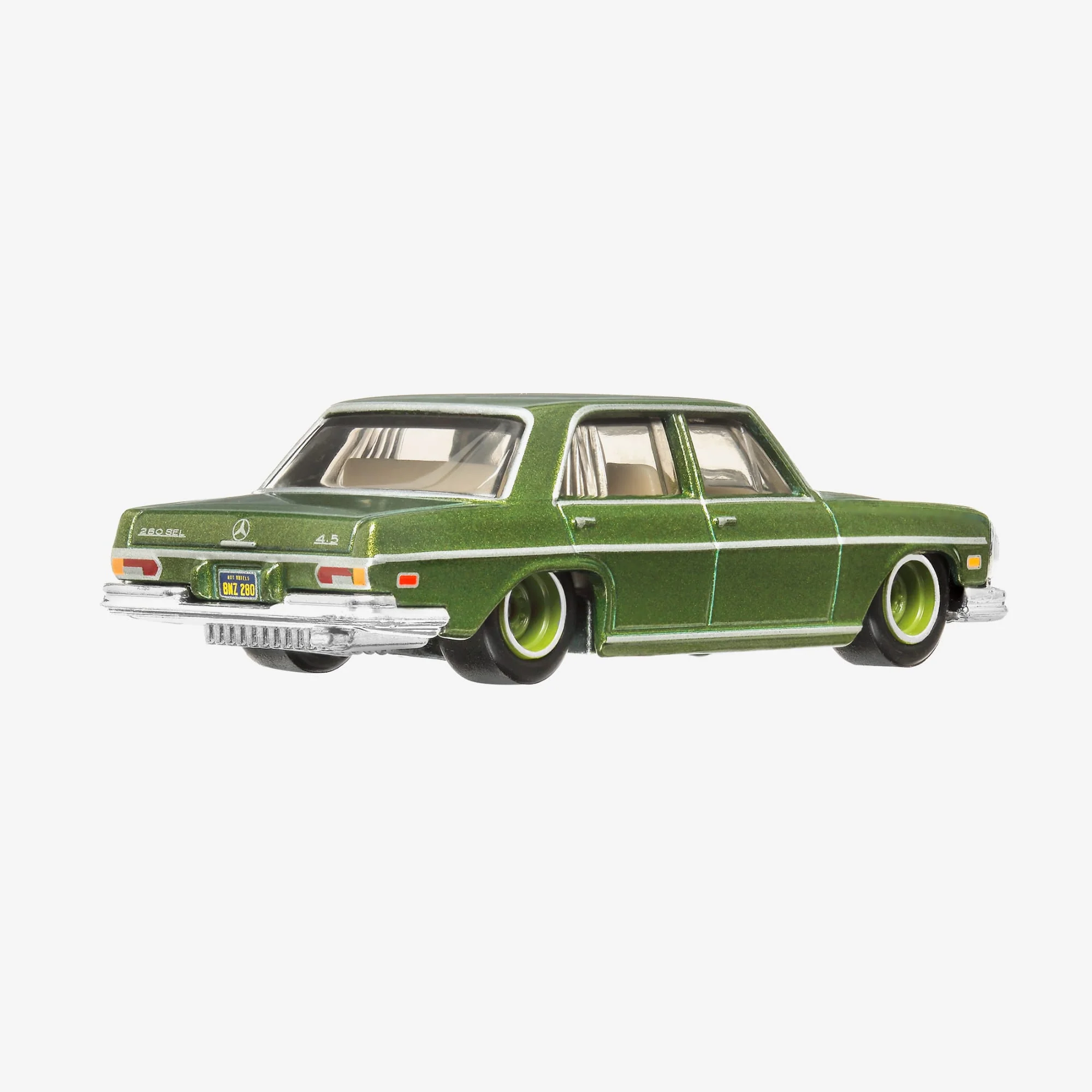 Hot Wheels Car Culture Circuit Legends Vehicles - ‘71 Mercedes-Benz 280 SEL 4.5 - Image 3