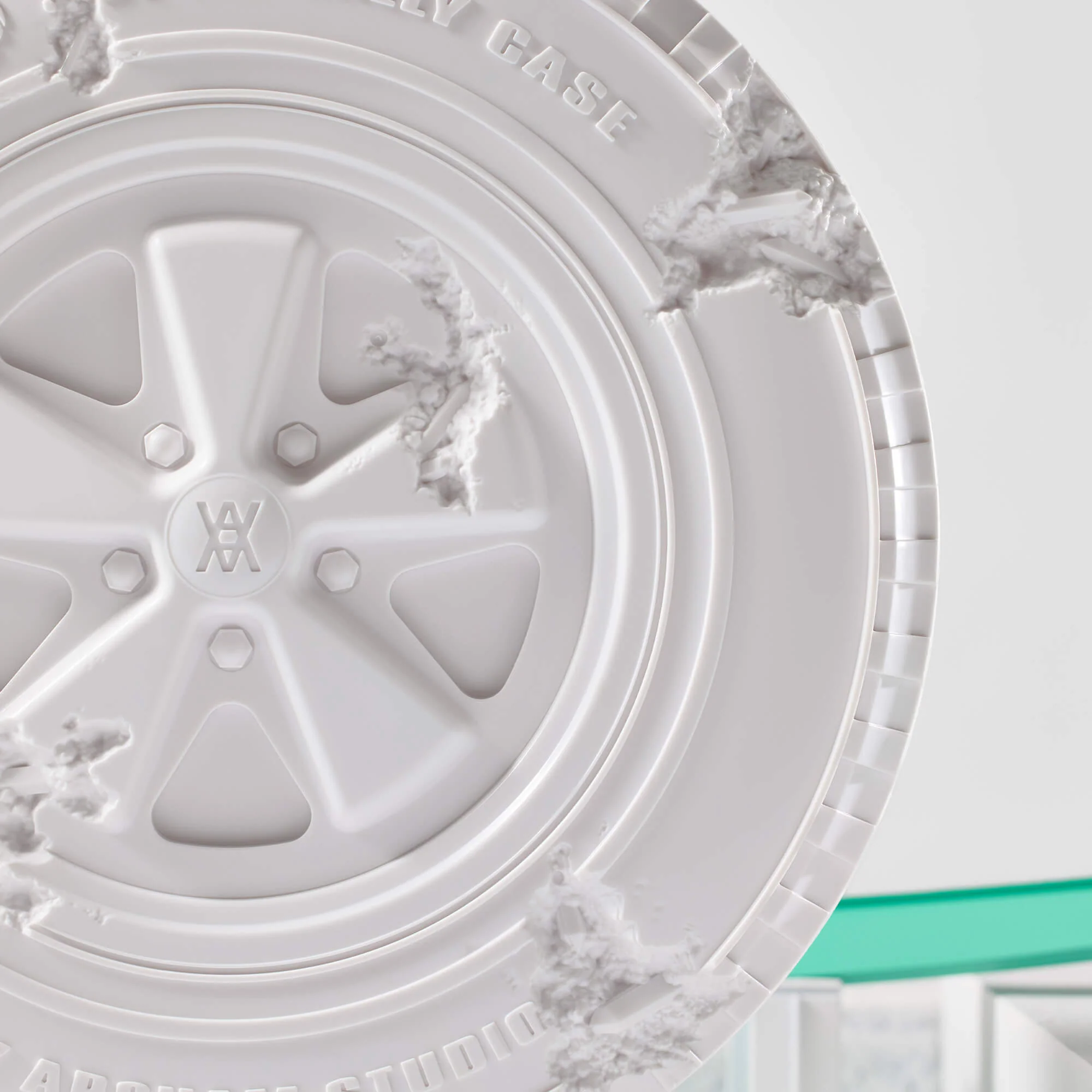 Hot Wheels x Daniel Arsham Eroded Porsche 930 and Rally Case - Image 18