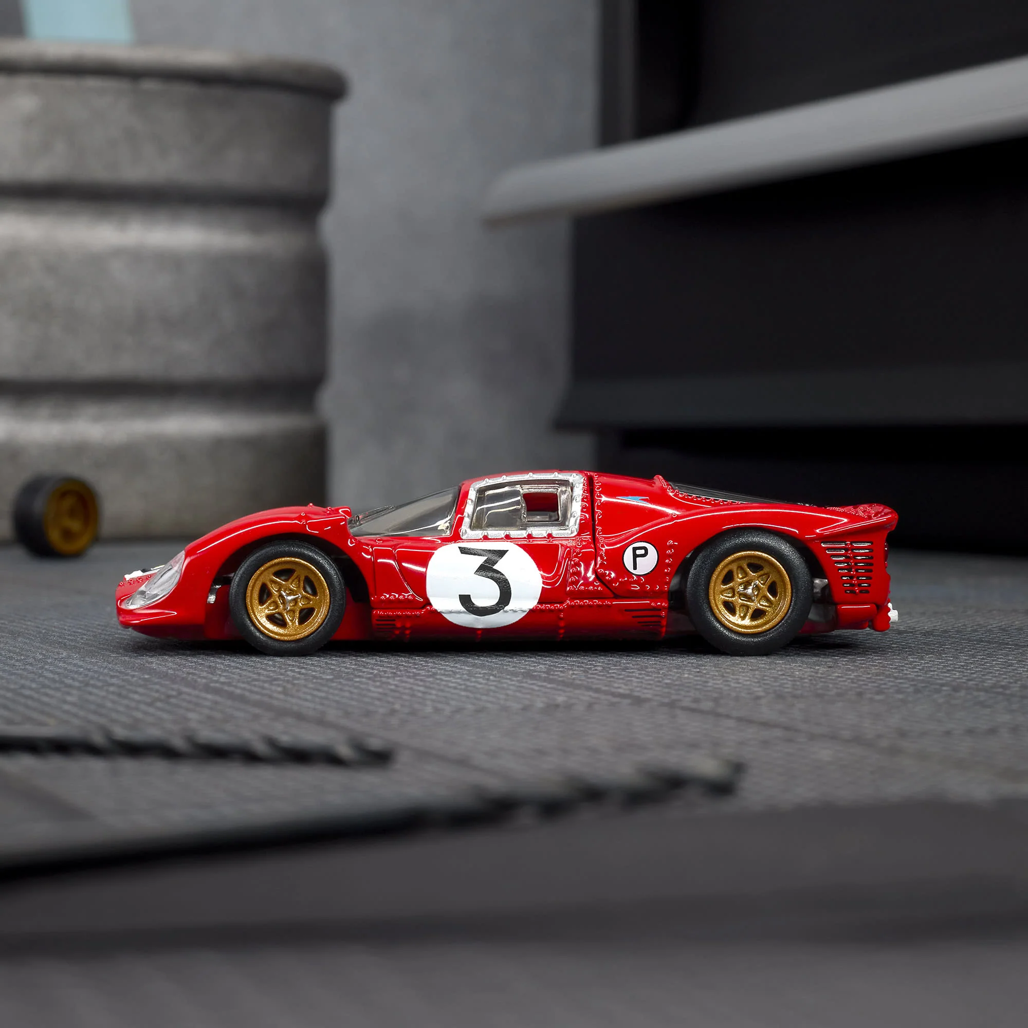 Hot Wheels Elite 64 1967 Ferrari 330 P4 - Image 5