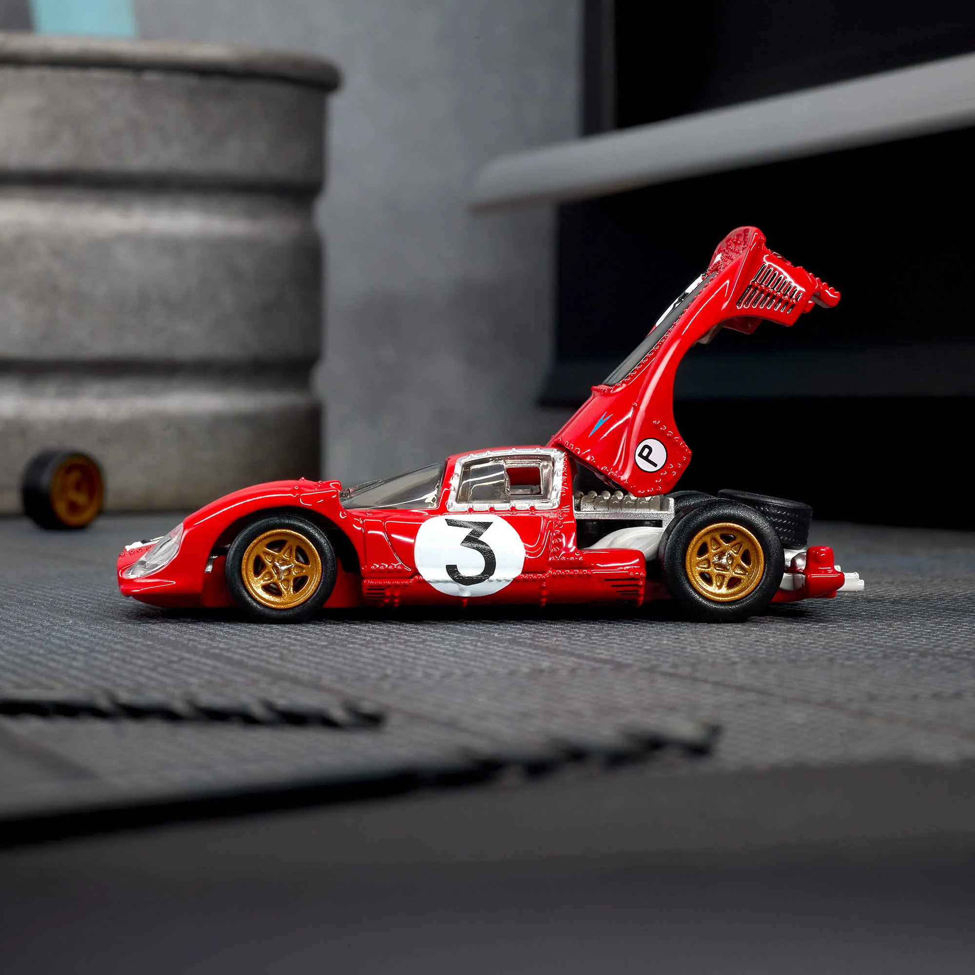 Hot Wheels Elite 64 1967 Ferrari 330 P4 - Image 6