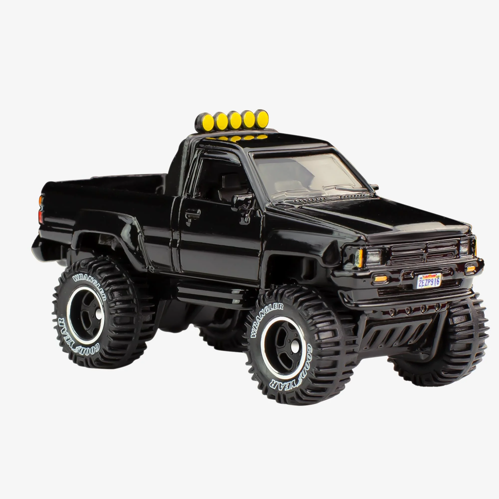 Hot Wheels Retro Entertainment Back to the Future 1987 Toyota Pickup Truck - Image 4