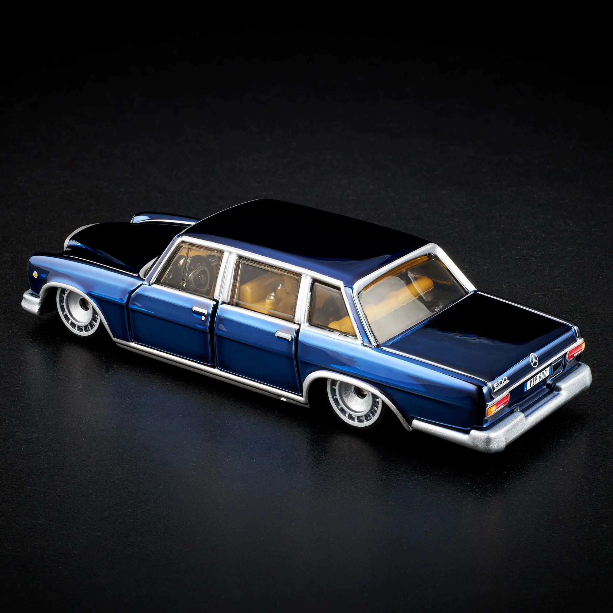 RLC Exclusive 1964 Mercedes-Benz 600 - Image 19