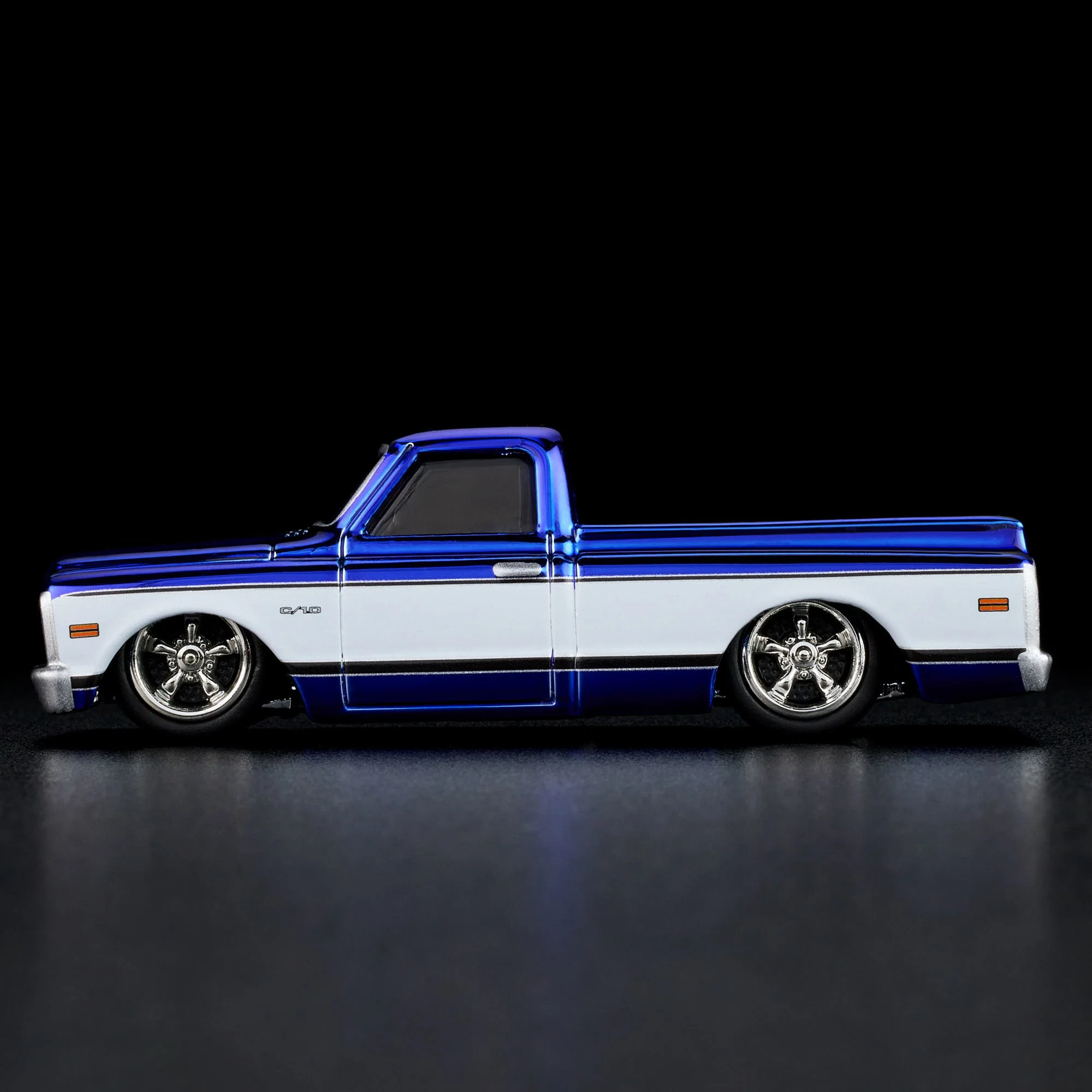 RLC Exclusive 1969 Chevy C-10 - Image 9