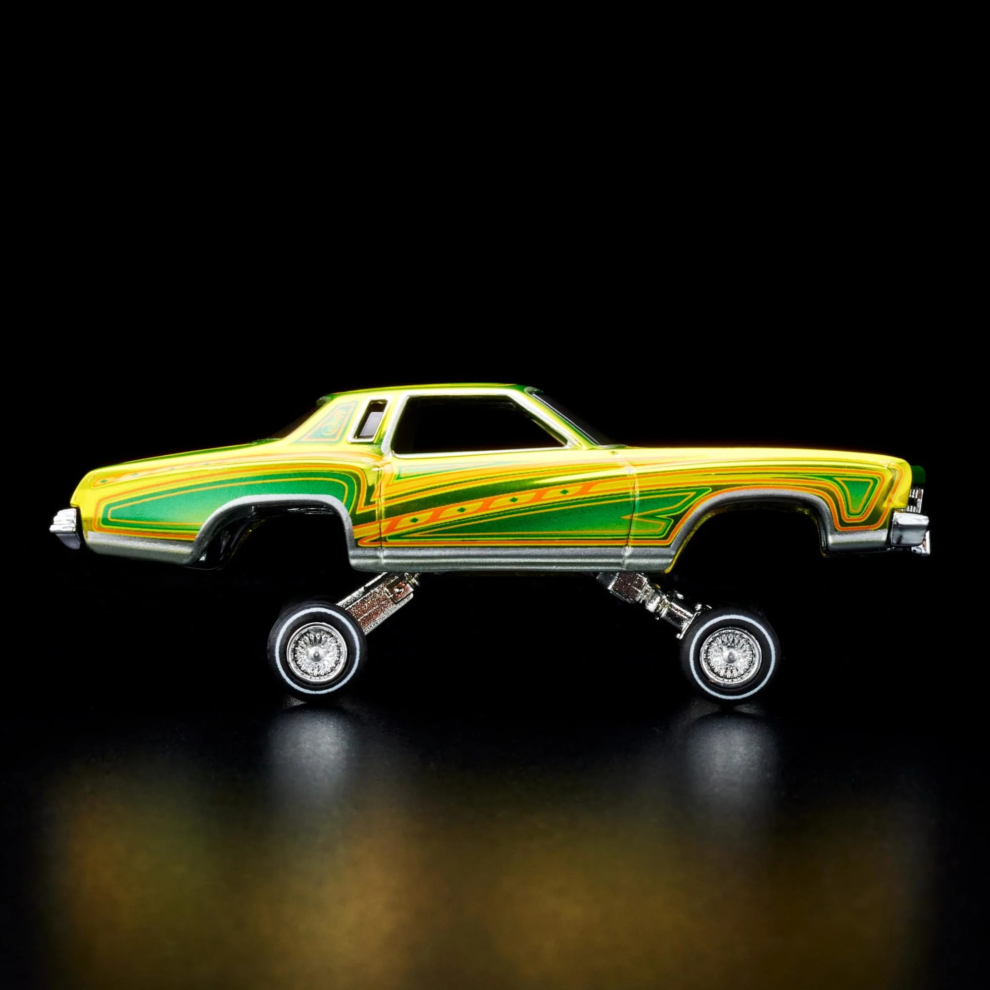 RLC Exclusive 1975 Chevrolet Monte Carlo Lowrider - Image 3