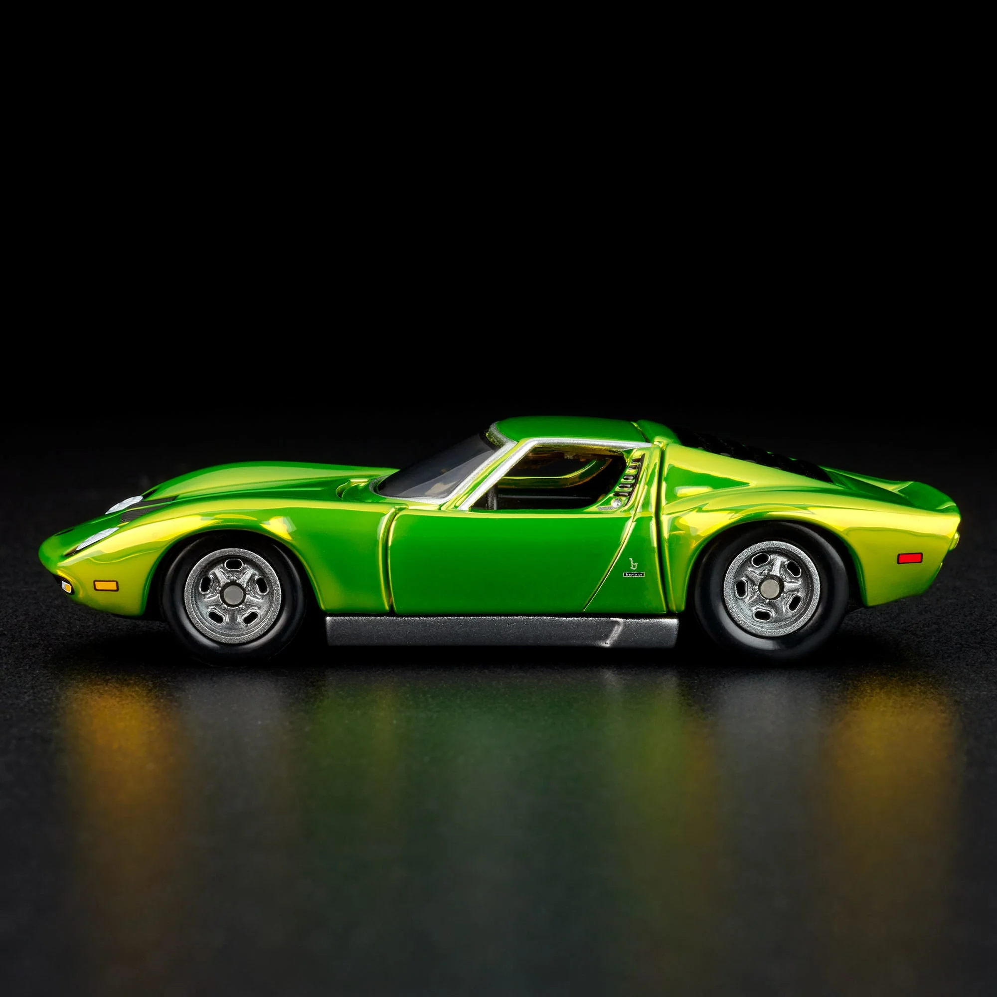 RLC Exclusive '71 Lamborghini Miura P400 SV - Image 4