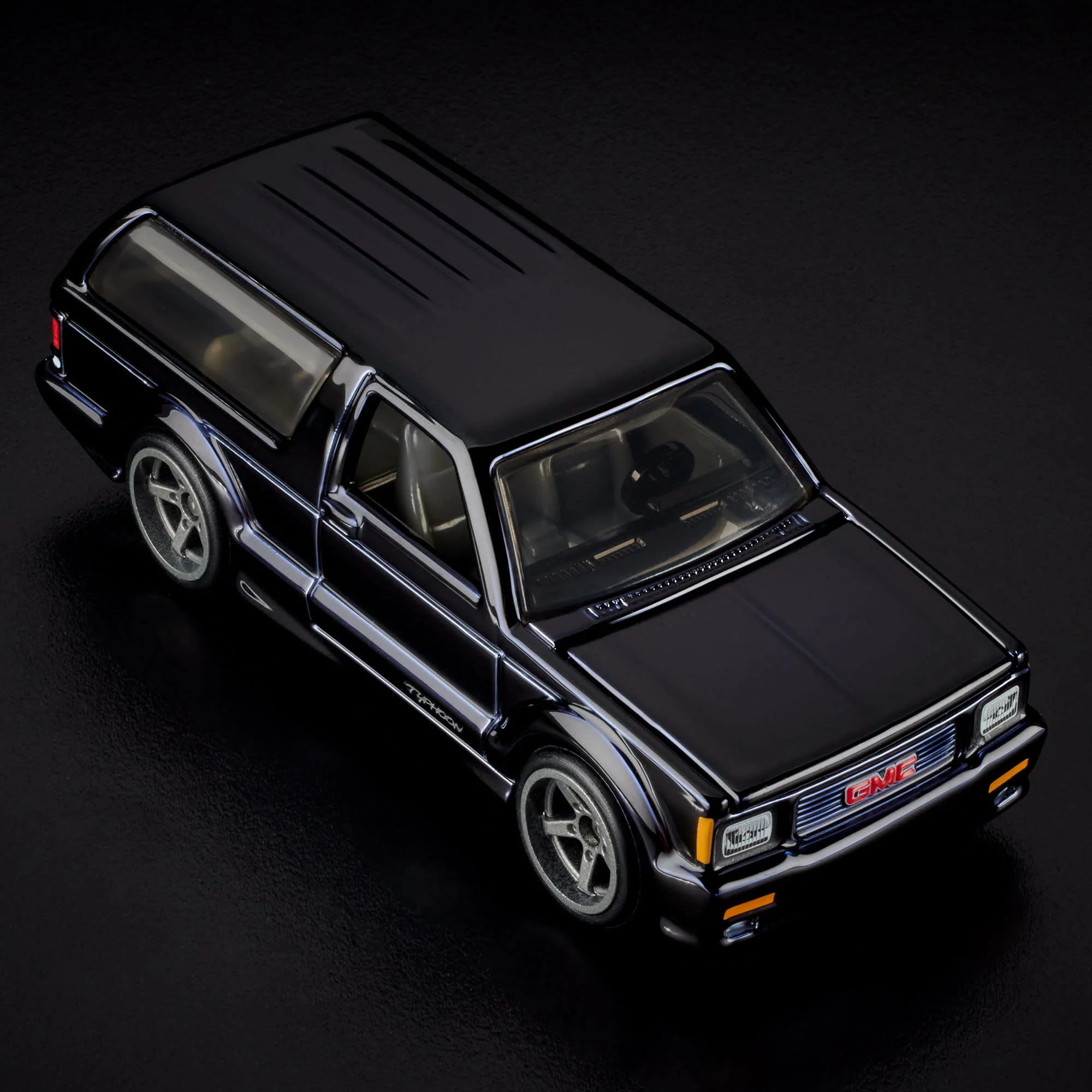 RLC Exclusive 1992 GMC Typhoon - Image 14
