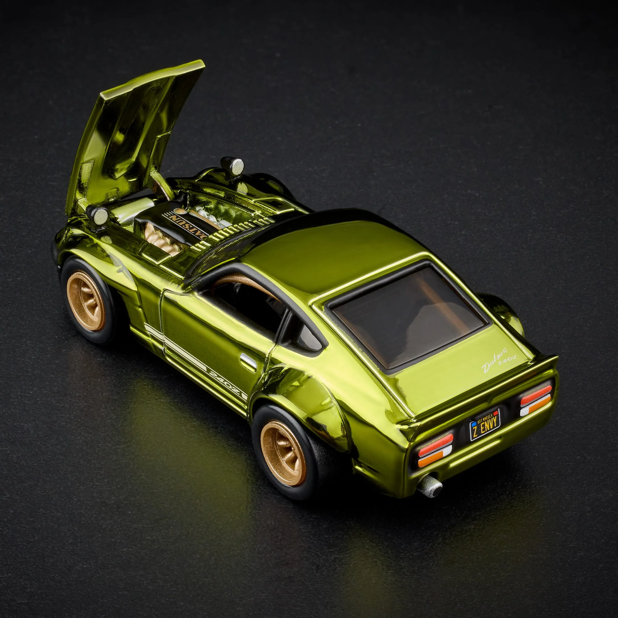 RLC Exclusive Custom ’72 Datsun 240Z - Image 11