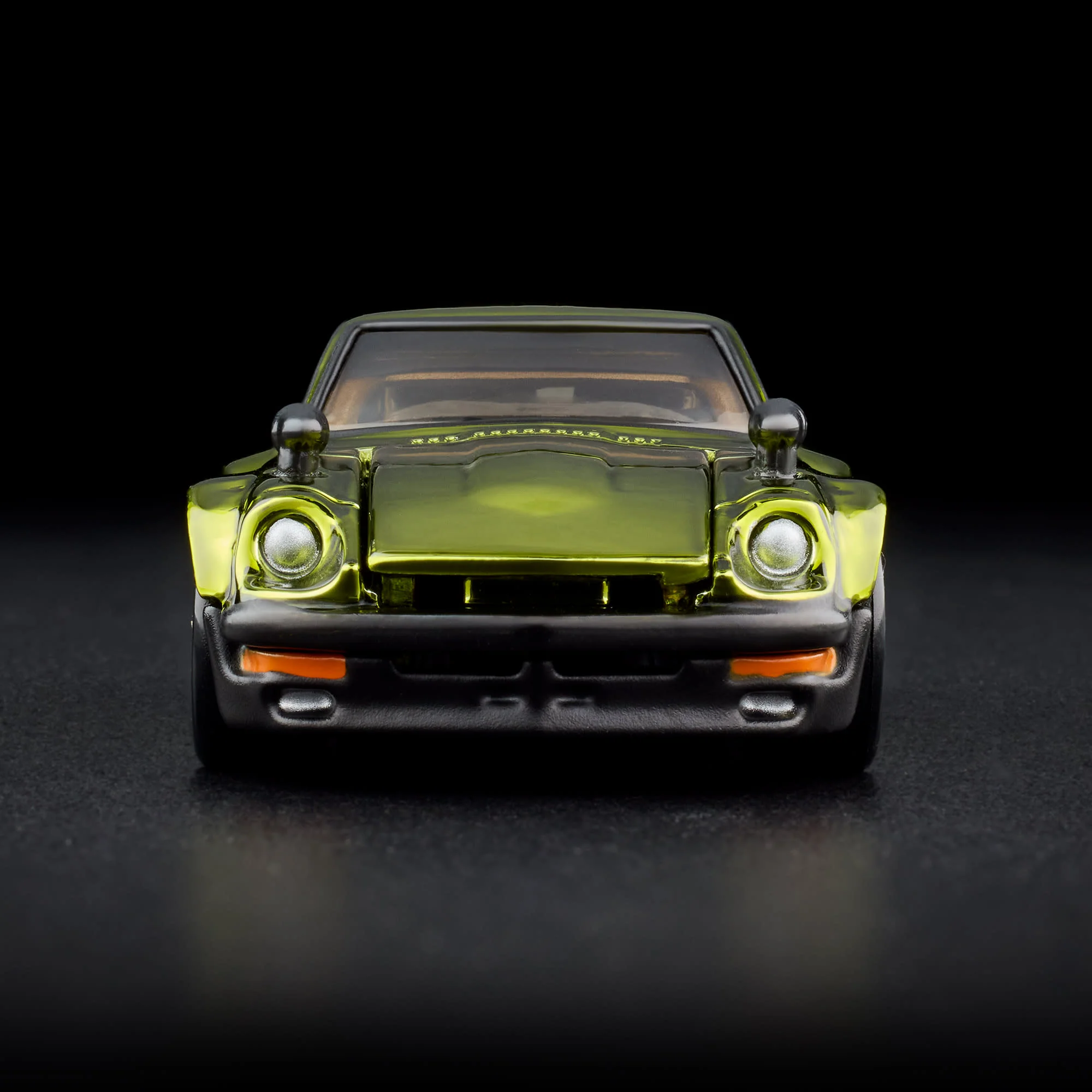 RLC Exclusive Custom ’72 Datsun 240Z - Image 12