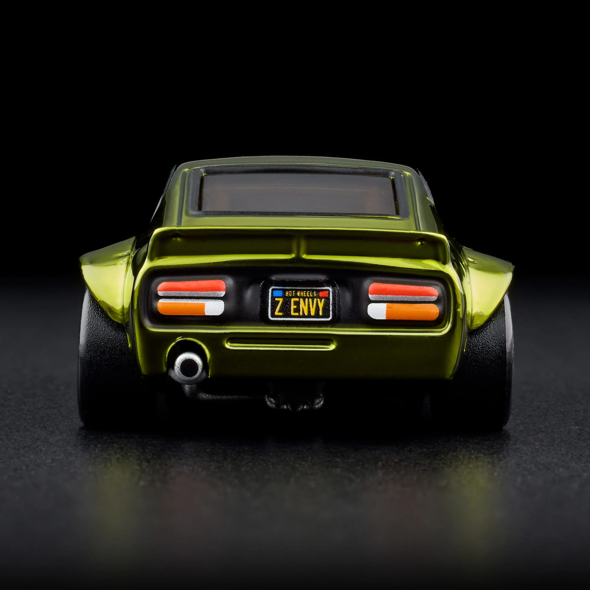 RLC Exclusive Custom ’72 Datsun 240Z - Image 13