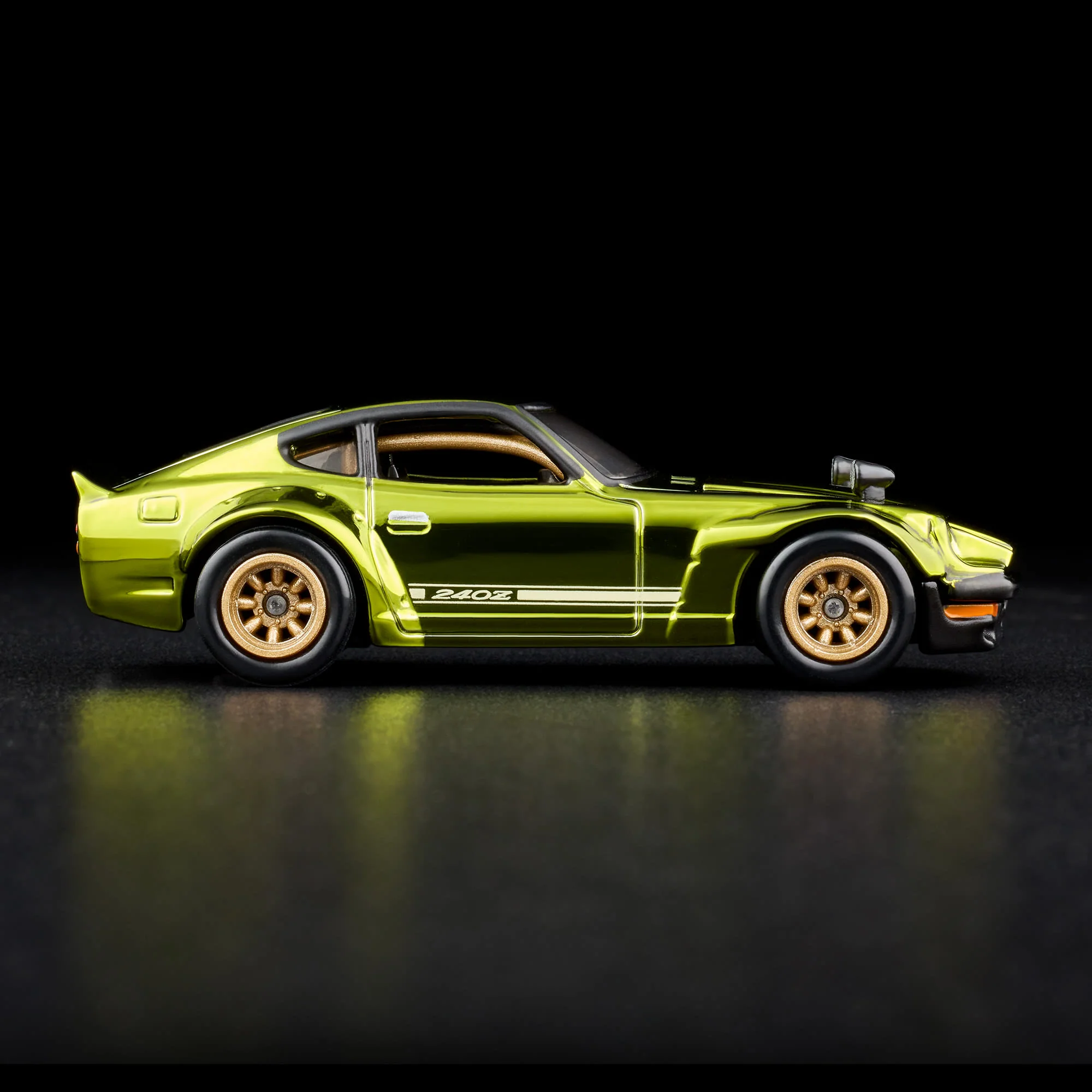 RLC Exclusive Custom ’72 Datsun 240Z - Image 14