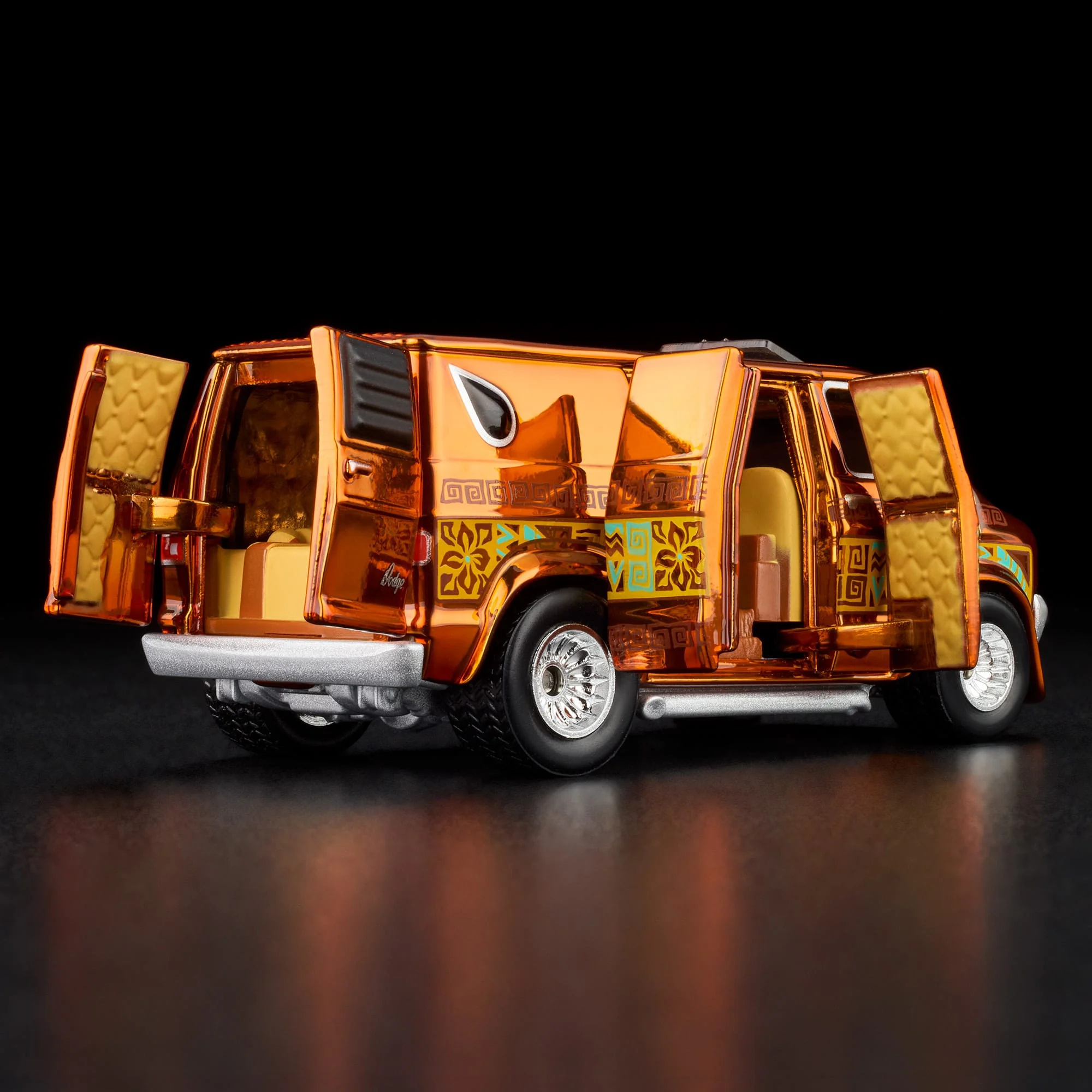 RLC Exclusive ‘70s Dodge Tradesman Van - Image 13
