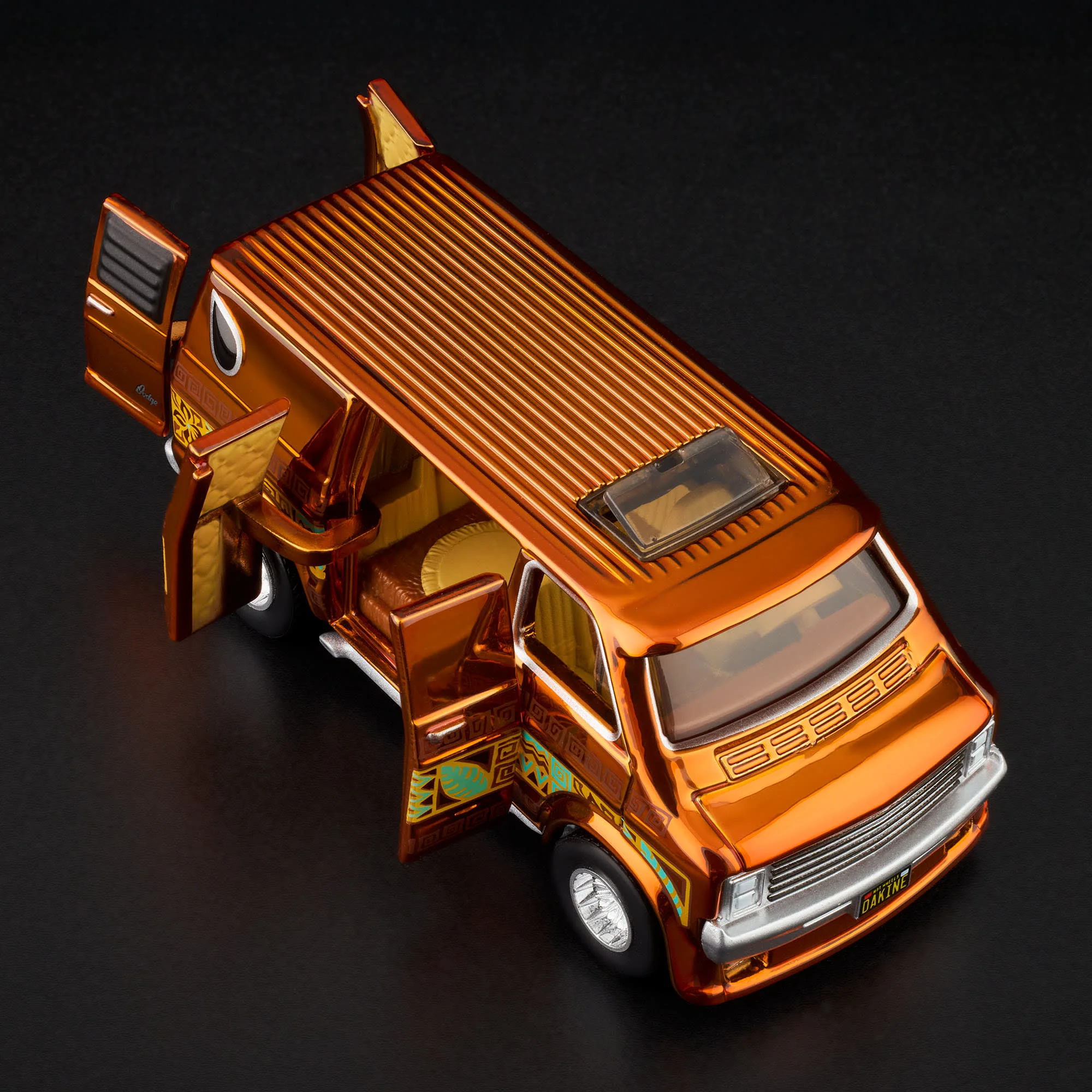 RLC Exclusive ‘70s Dodge Tradesman Van - Image 16