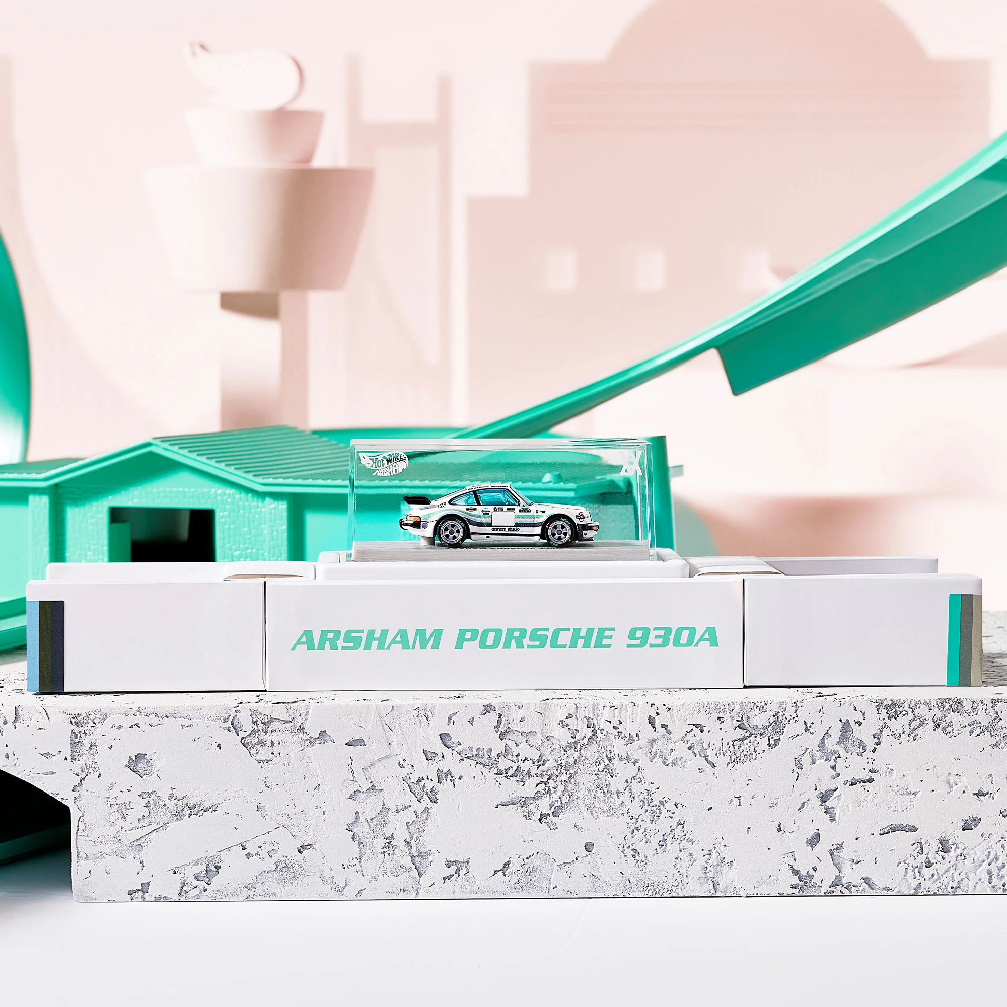 Hot Wheels x Daniel Arsham Livery Porsche 930A - Image 17