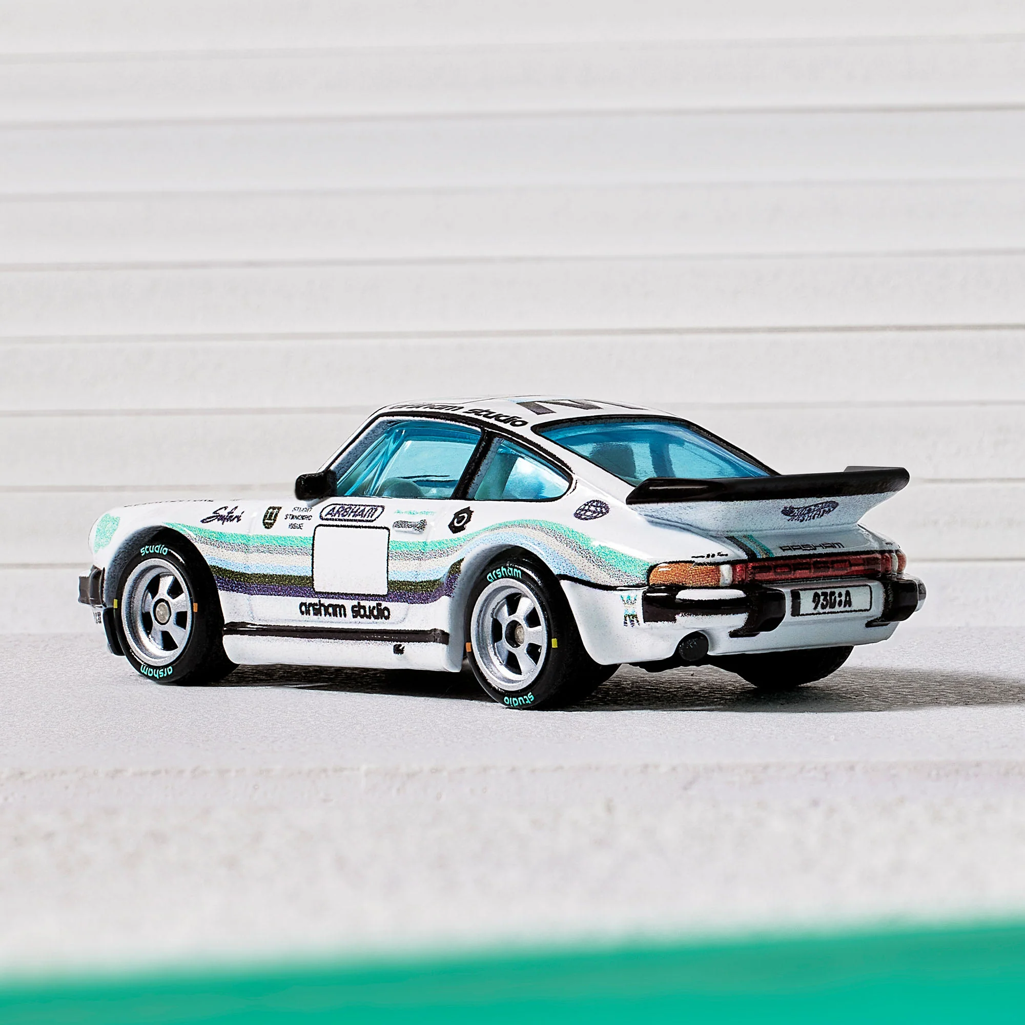 Hot Wheels x Daniel Arsham Livery Porsche 930A - Image 4