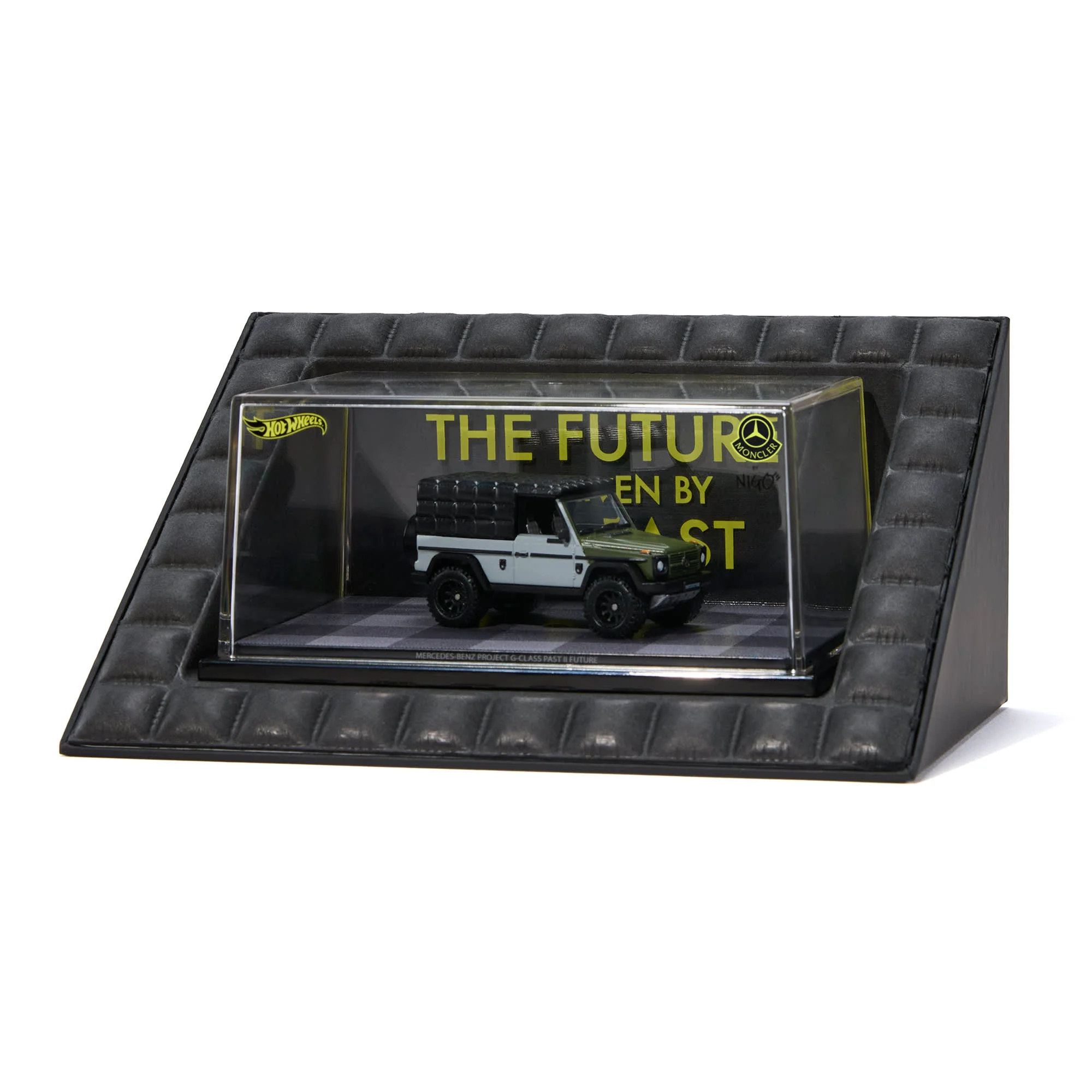 Hot Wheels x Mercedes-Benz Project G-class Past II Future designed by NIGO - Image 32