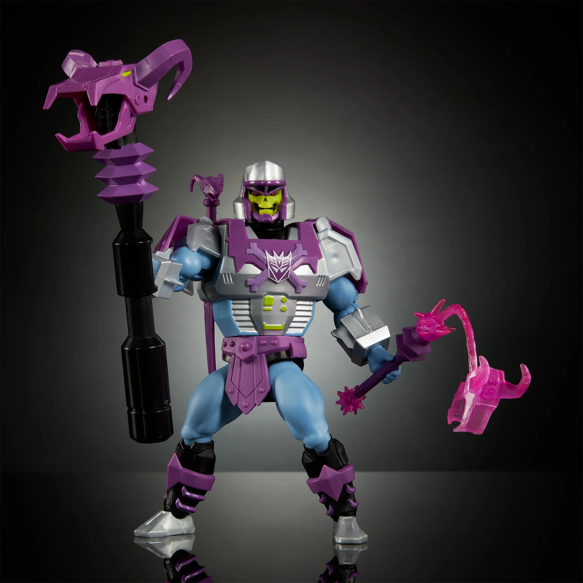 Masters of the Universe x Transformers Megatron Armor Skeletor Action Figure - Image 4