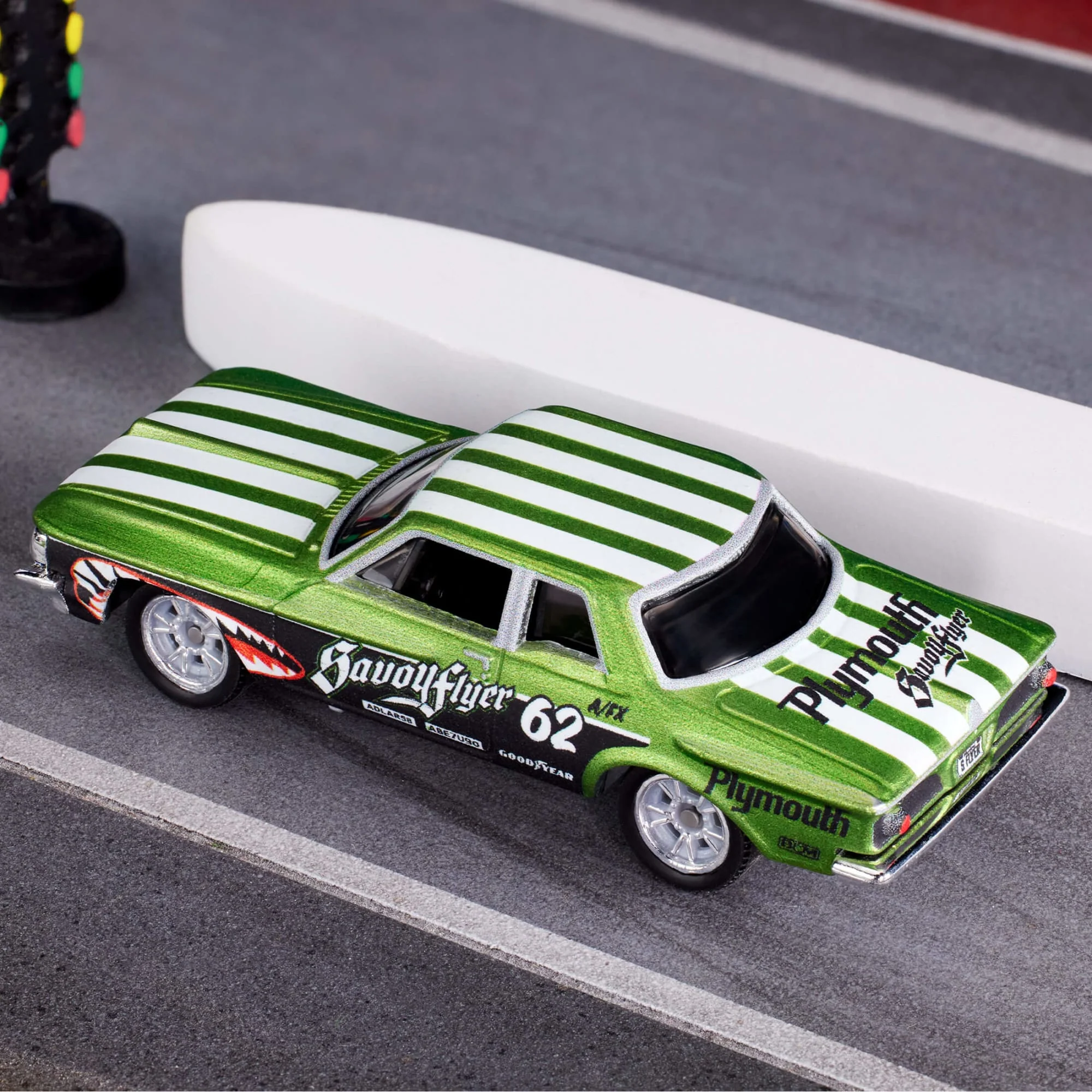 Matchbox 1962 Plymouth Savoy - Image 6