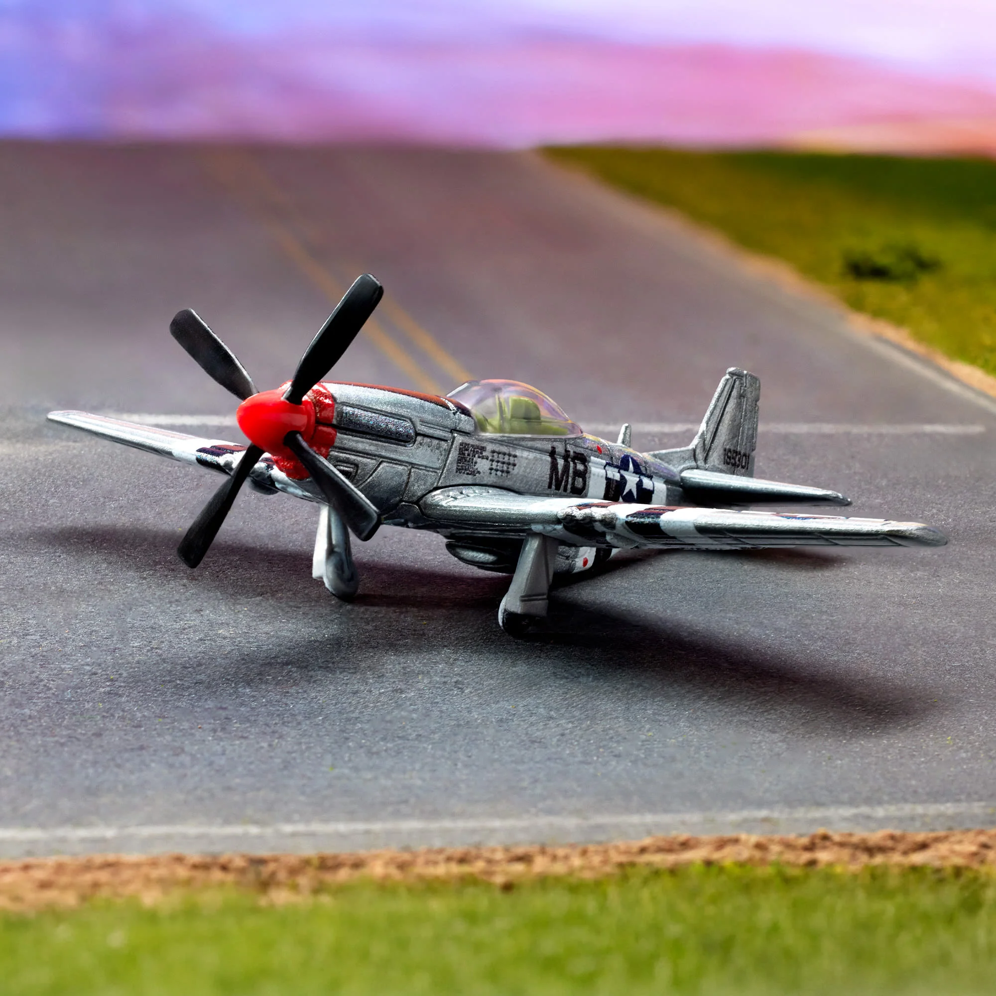 Matchbox North American P-51 Mustang - Image 10