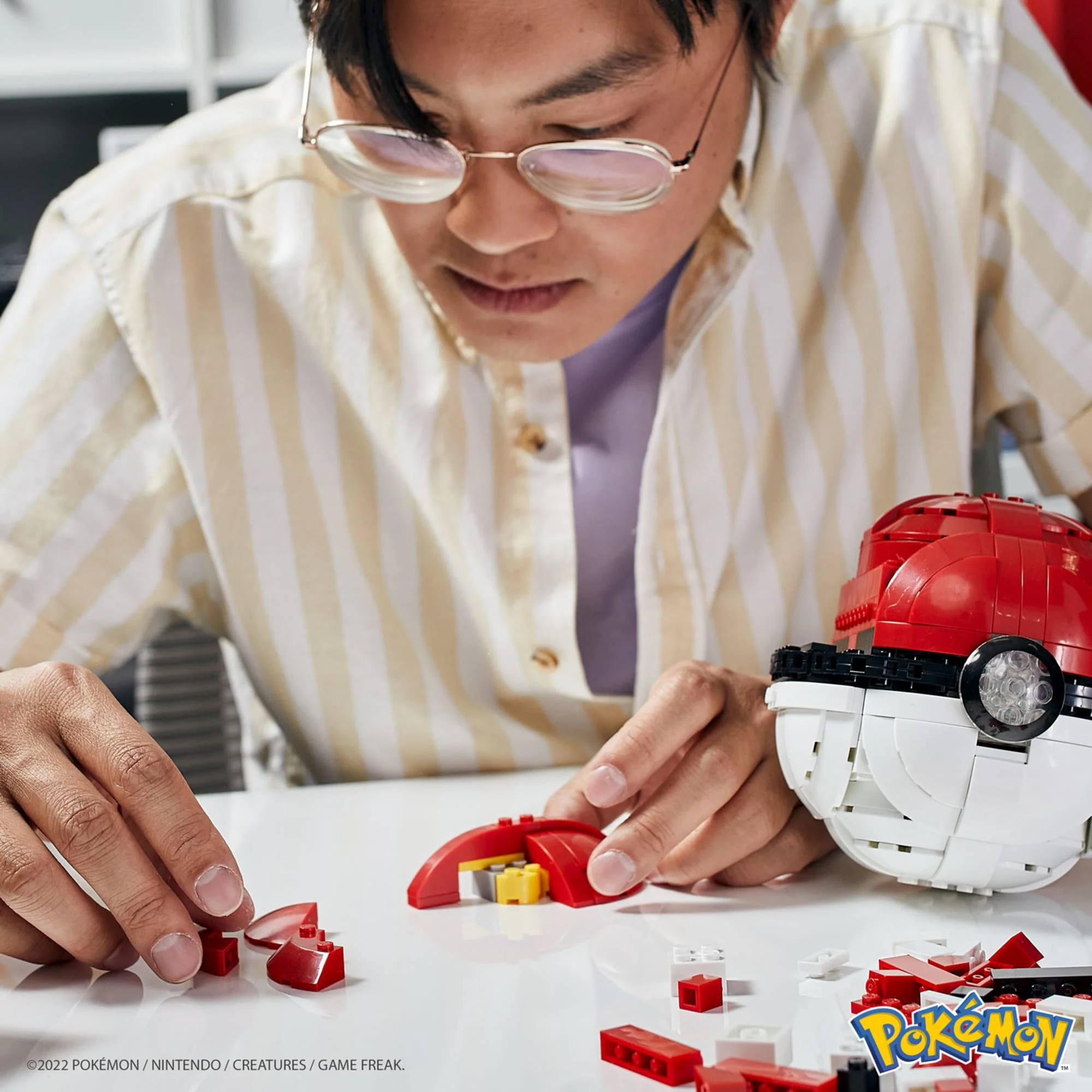 MEGA Pokemon Jumbo Poke Ball - Image 2