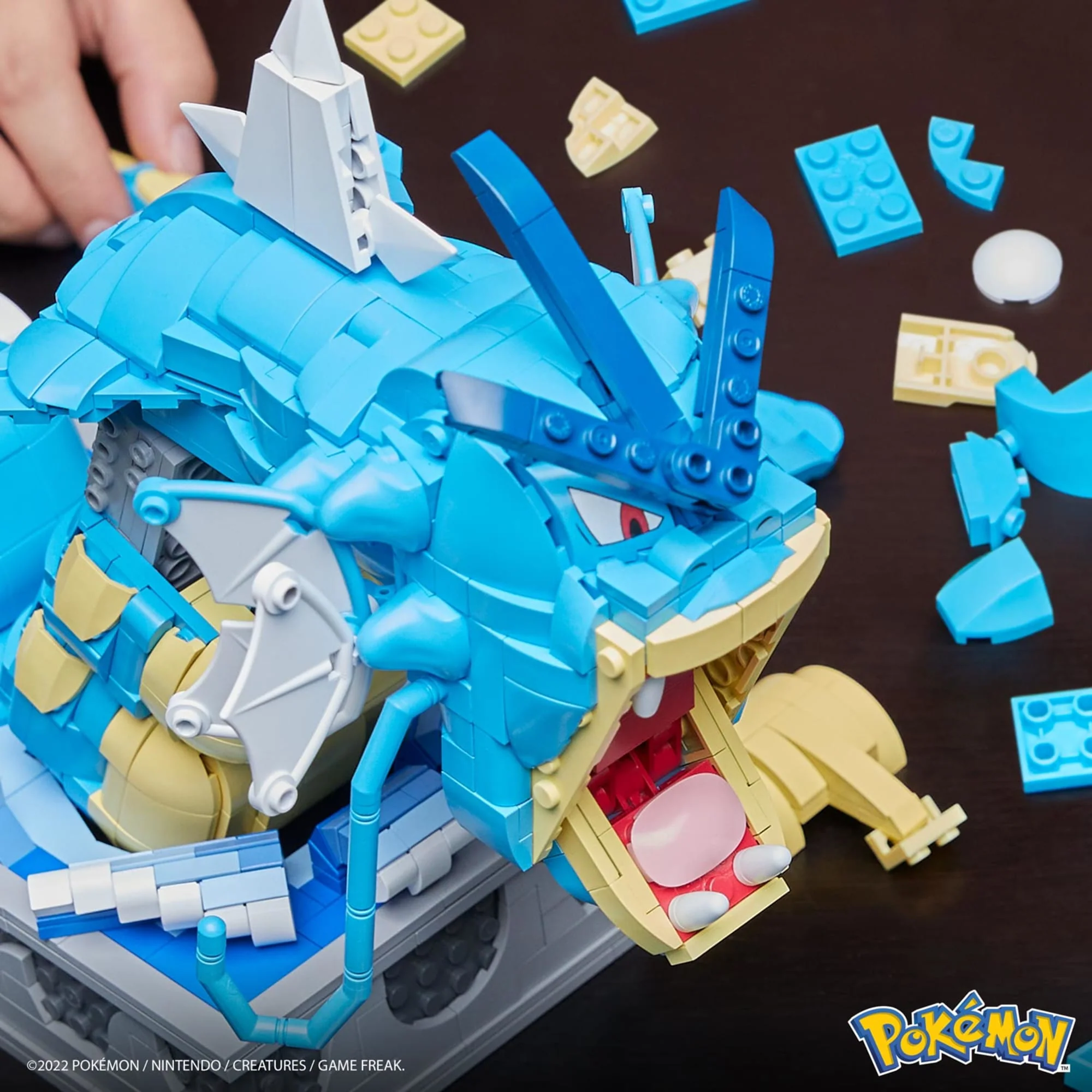 MEGA Pokemon Motion Gyarados Building Set - Image 6