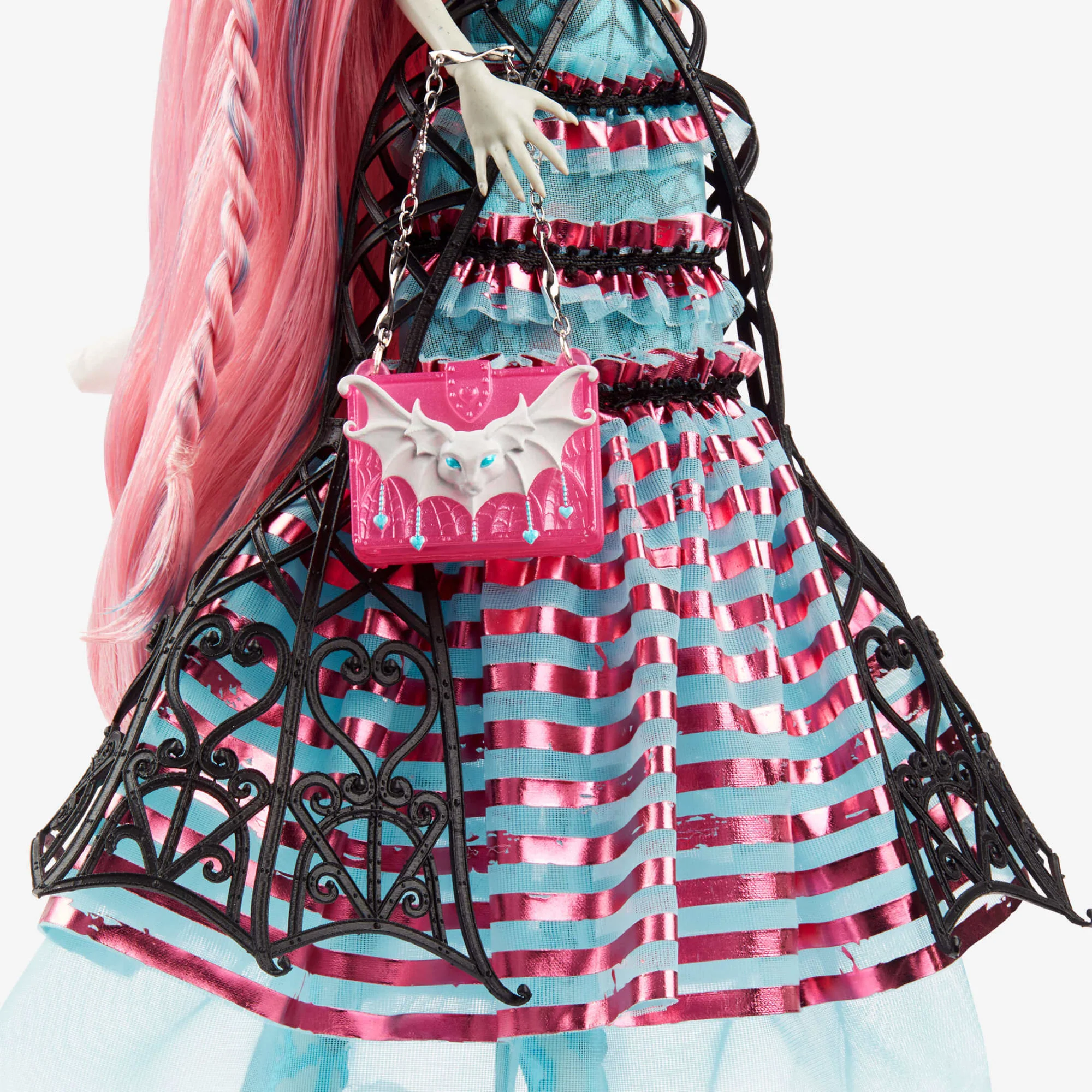 Monster High Fang Vote Rochelle Goyle Doll - Image 7