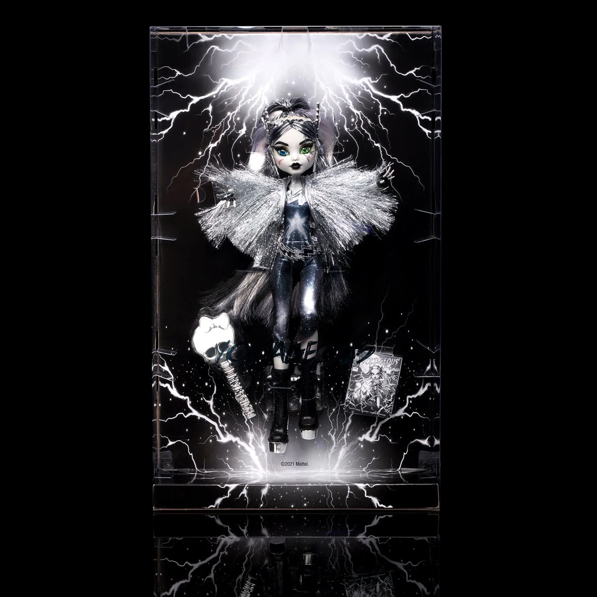Monster High Voltageous Frankie Stein Reproduction Doll - Image 9