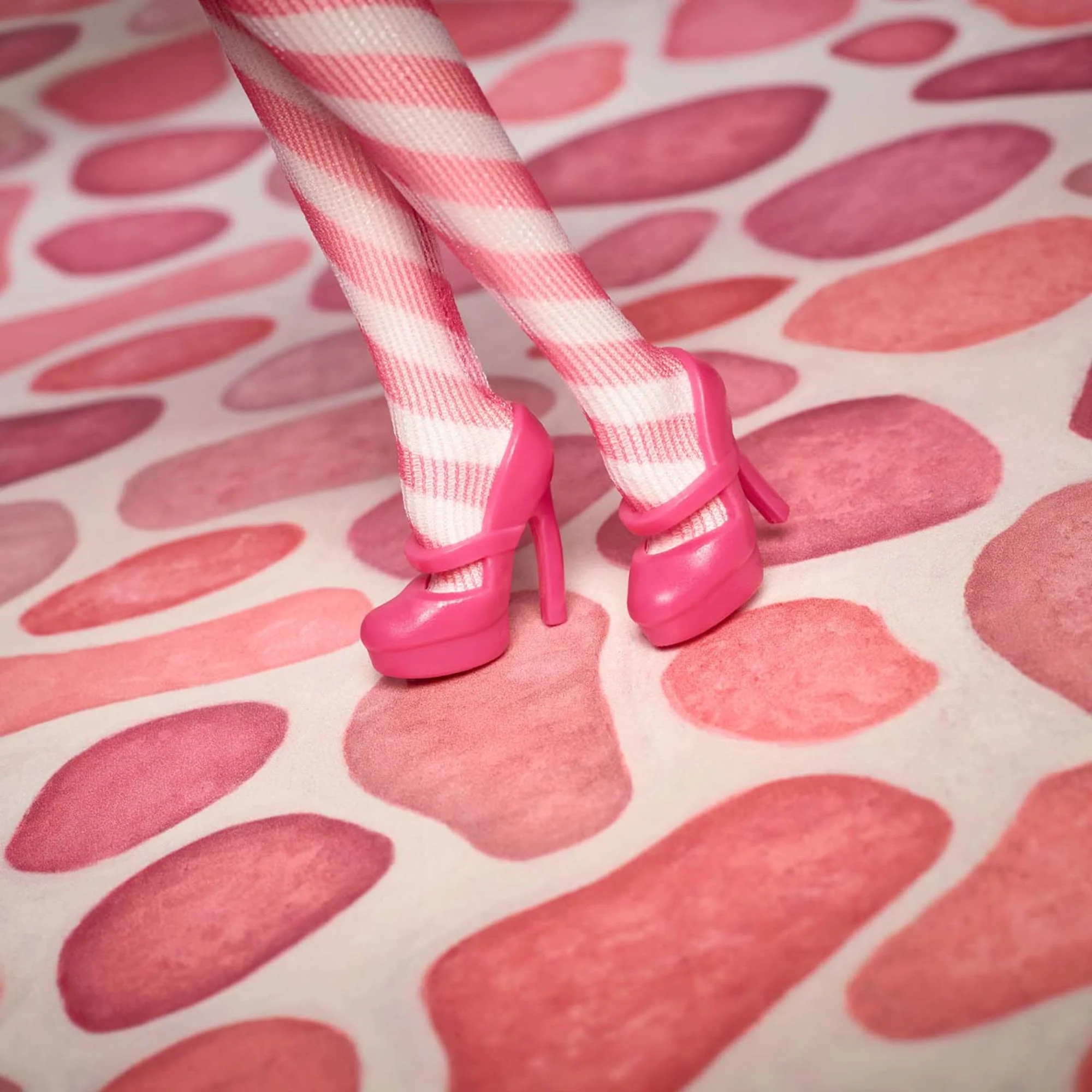 Pink Pop Barbie Mark Ryden x Barbie Doll - Image 4