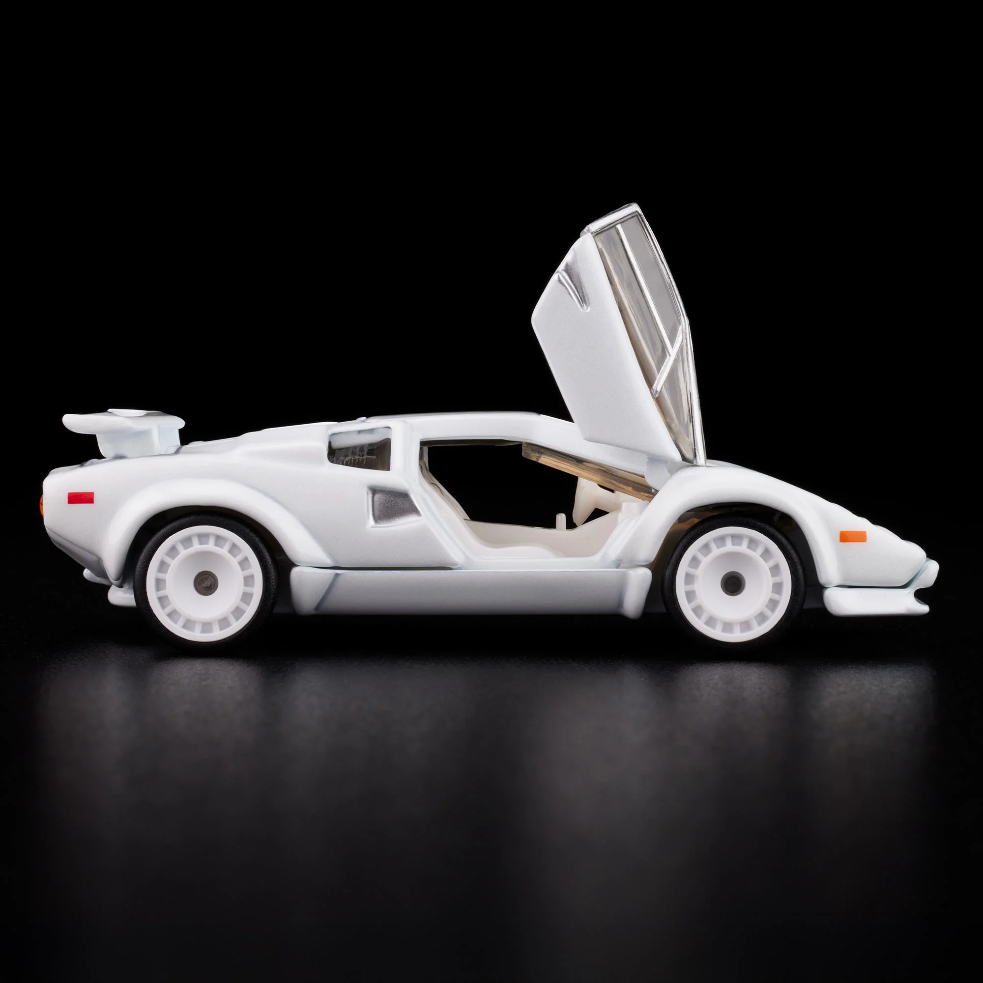 RLC Exclusive 1982 Lamborghini Countach LP 500 S - Image 16