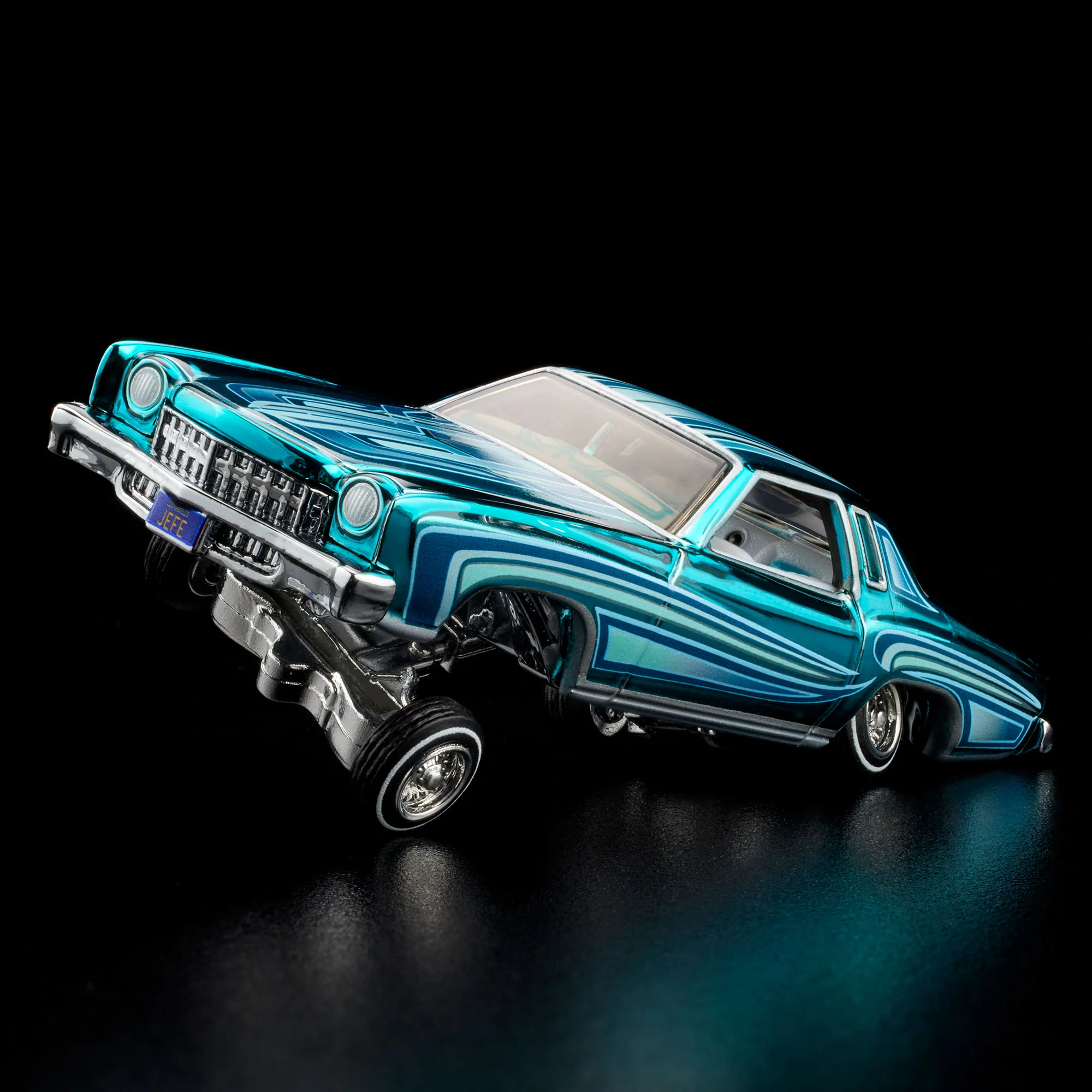 RLC Exclusive 1975 Chevrolet Monte Carlo - Image 4