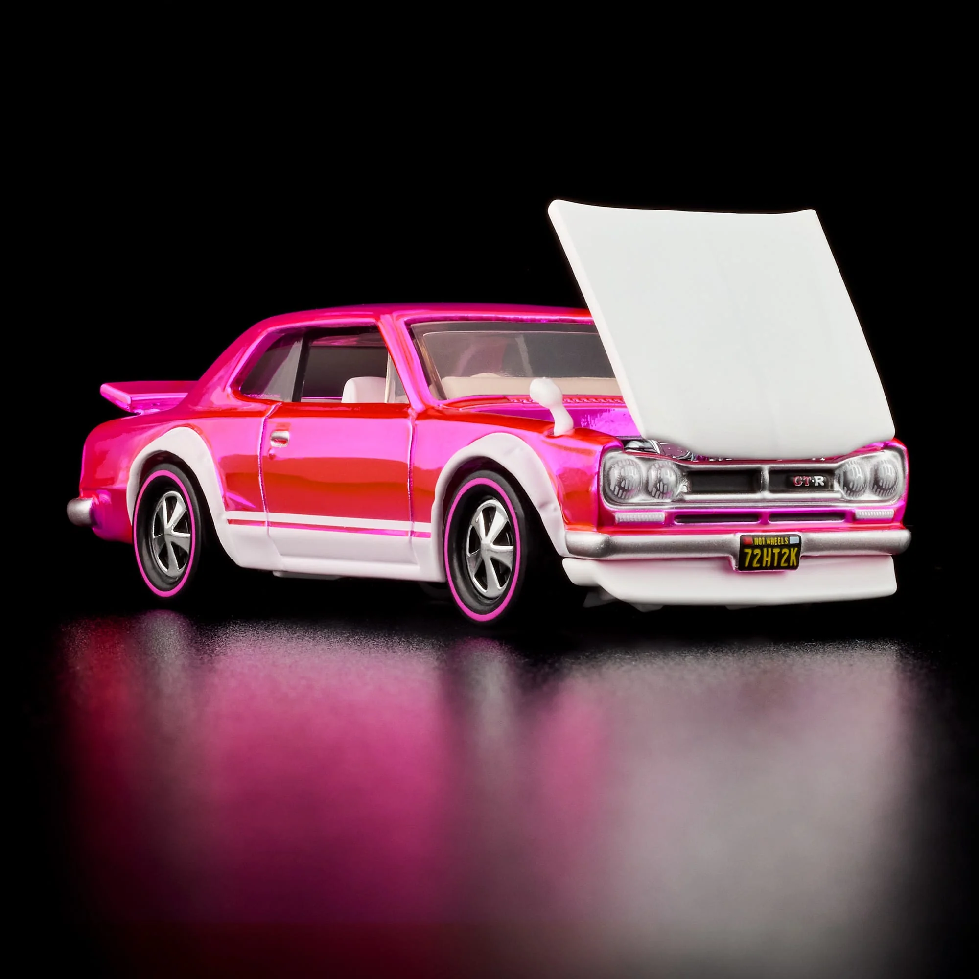 RLC Exclusive 1972 Skyline H/T 2000GT-R - Image 2