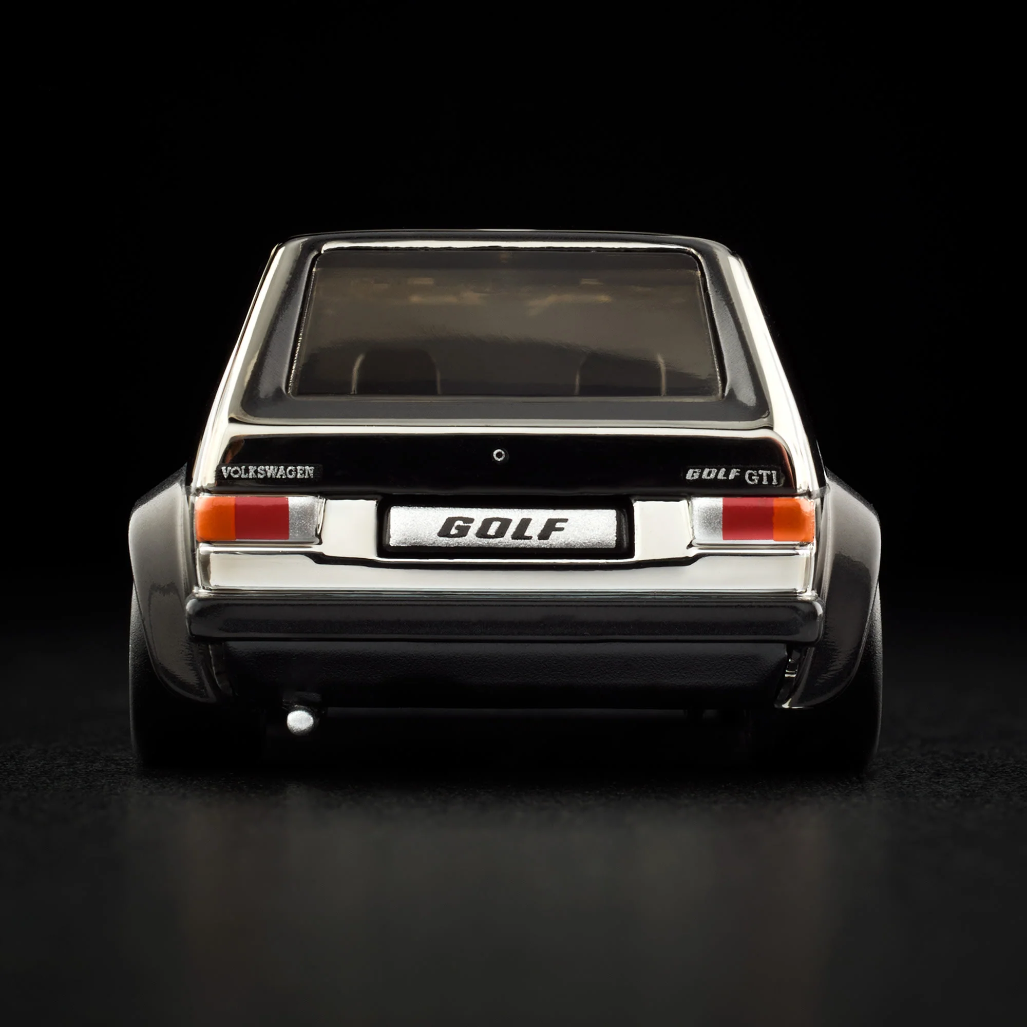 RLC Exclusive 1976 Volkswagen Golf Mk1 GTI - Image 9