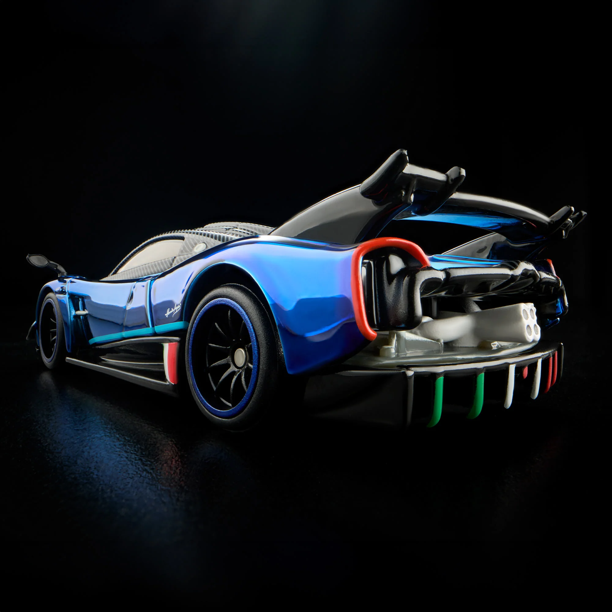 RLC Exclusive 2021 Pagani Huayra R - Image 10