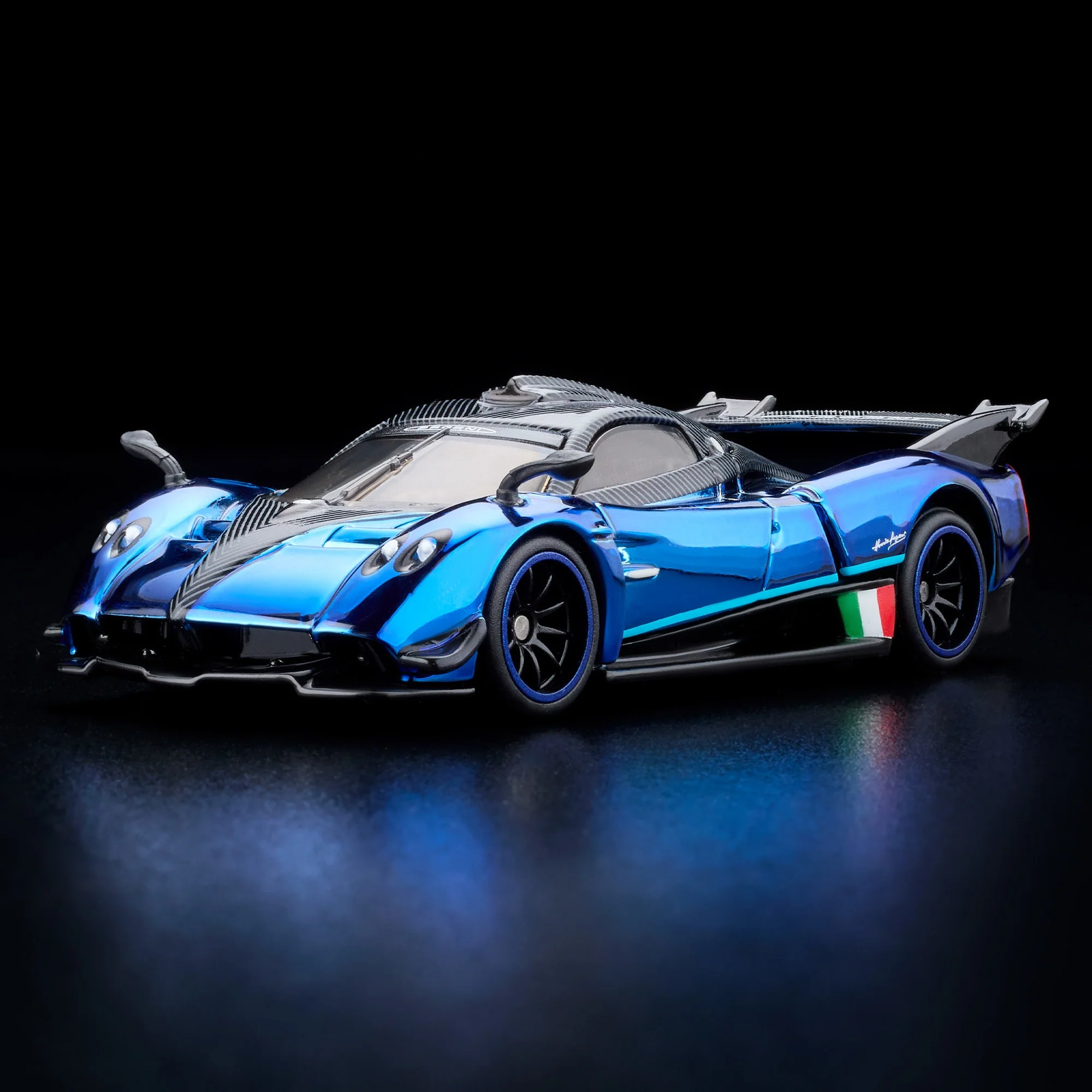 RLC Exclusive 2021 Pagani Huayra R - Image 2