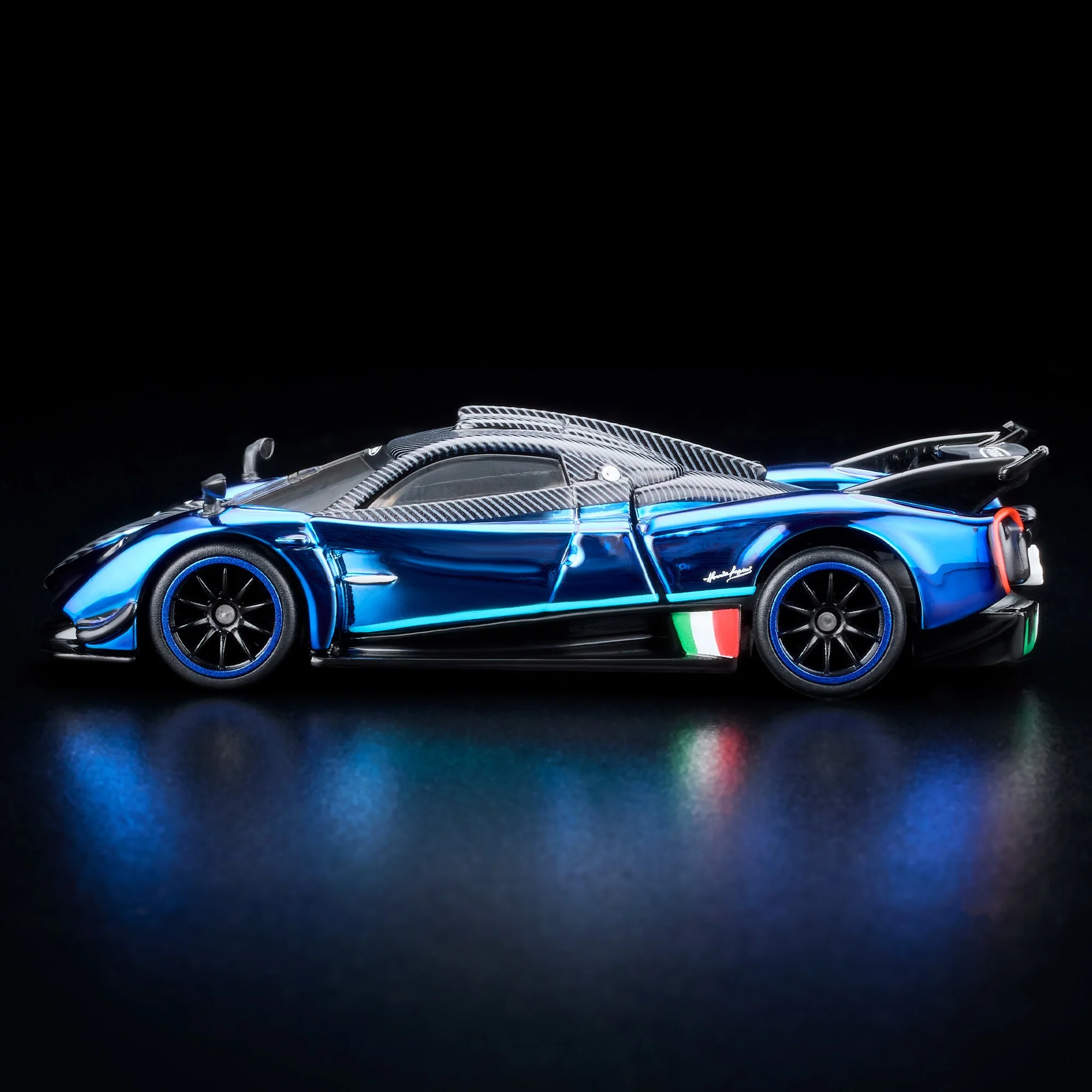 RLC Exclusive 2021 Pagani Huayra R - Image 5