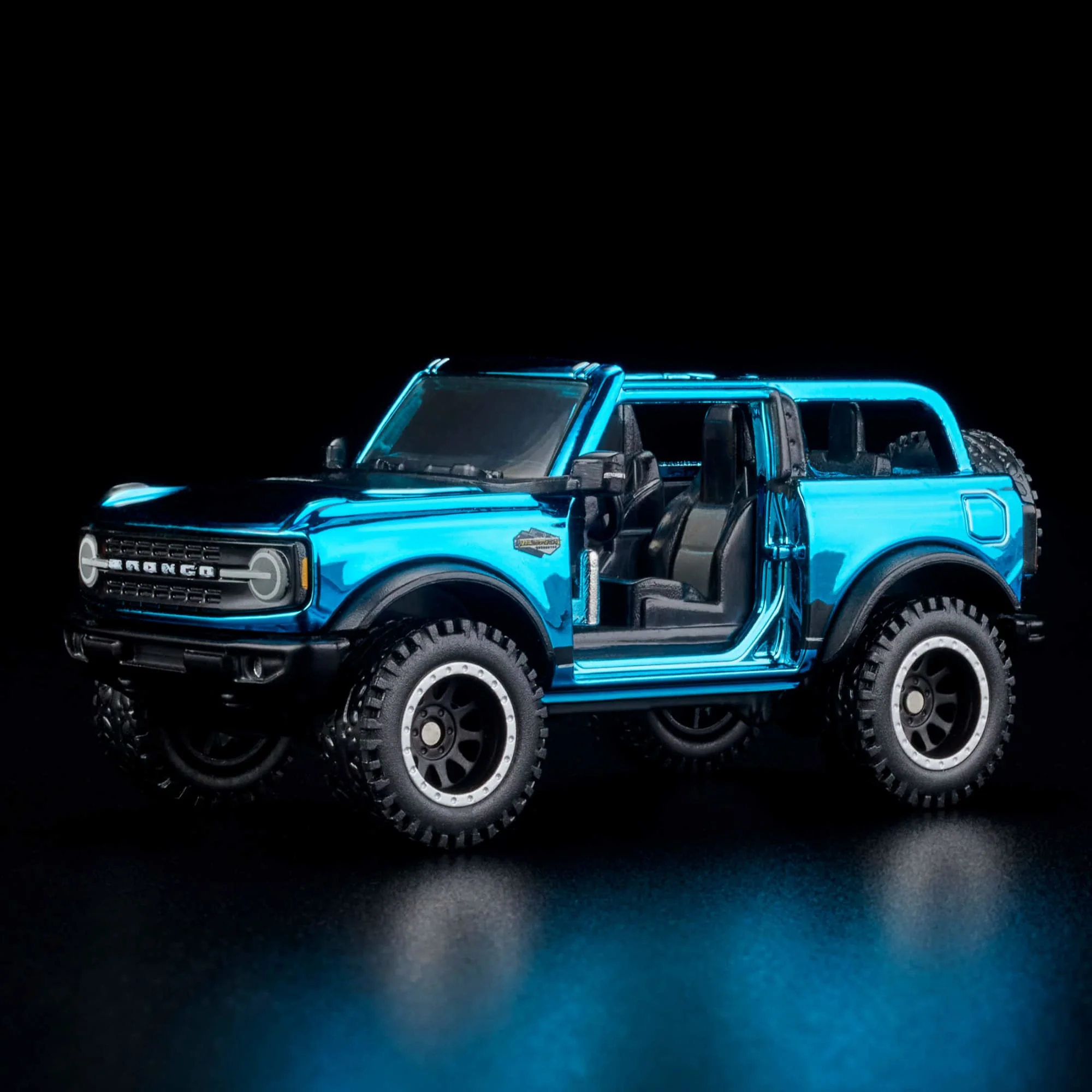 RLC Exclusive ’21 Ford Bronco Wildtrak - Image 2