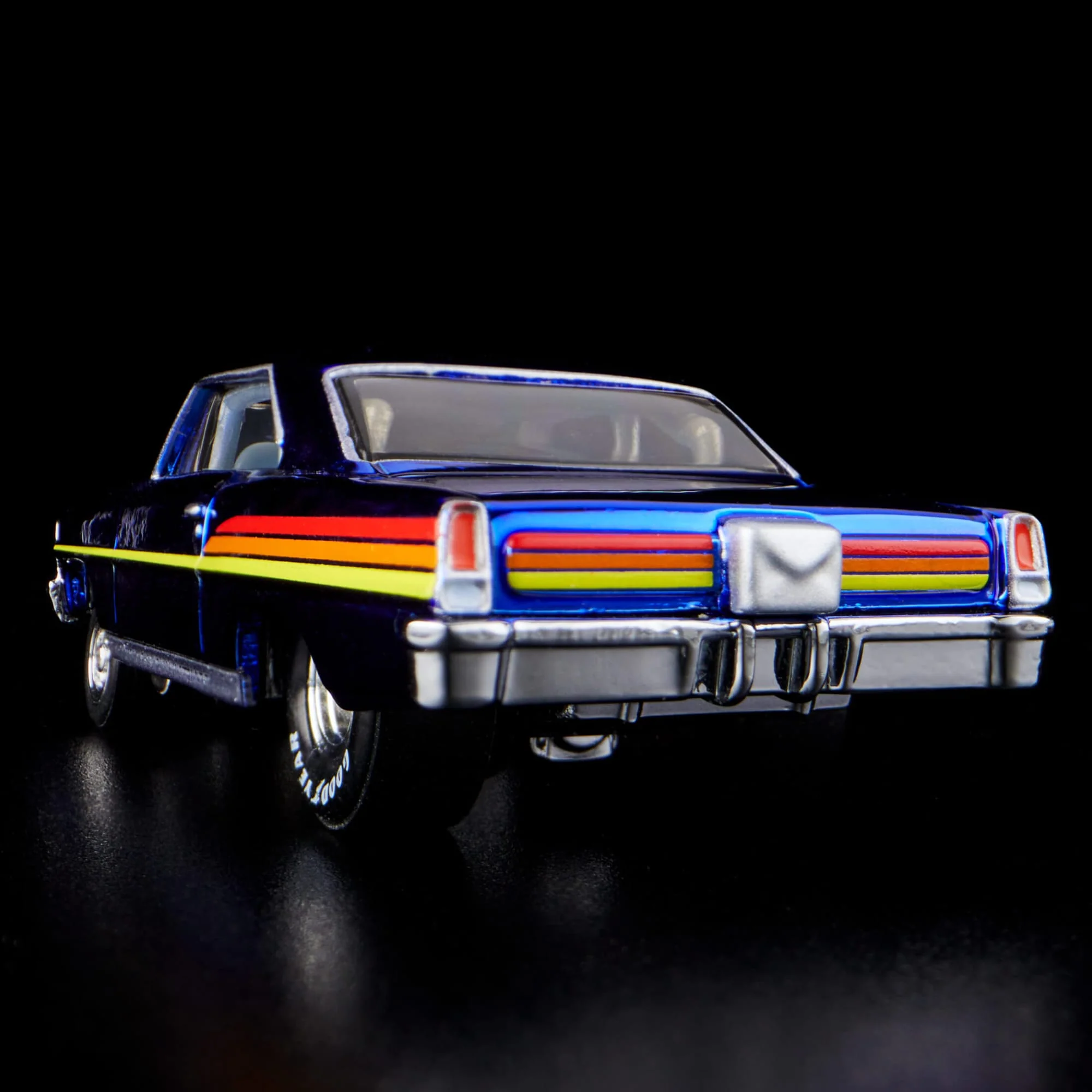 RLC Exclusive ’66 Super Nova - Image 7
