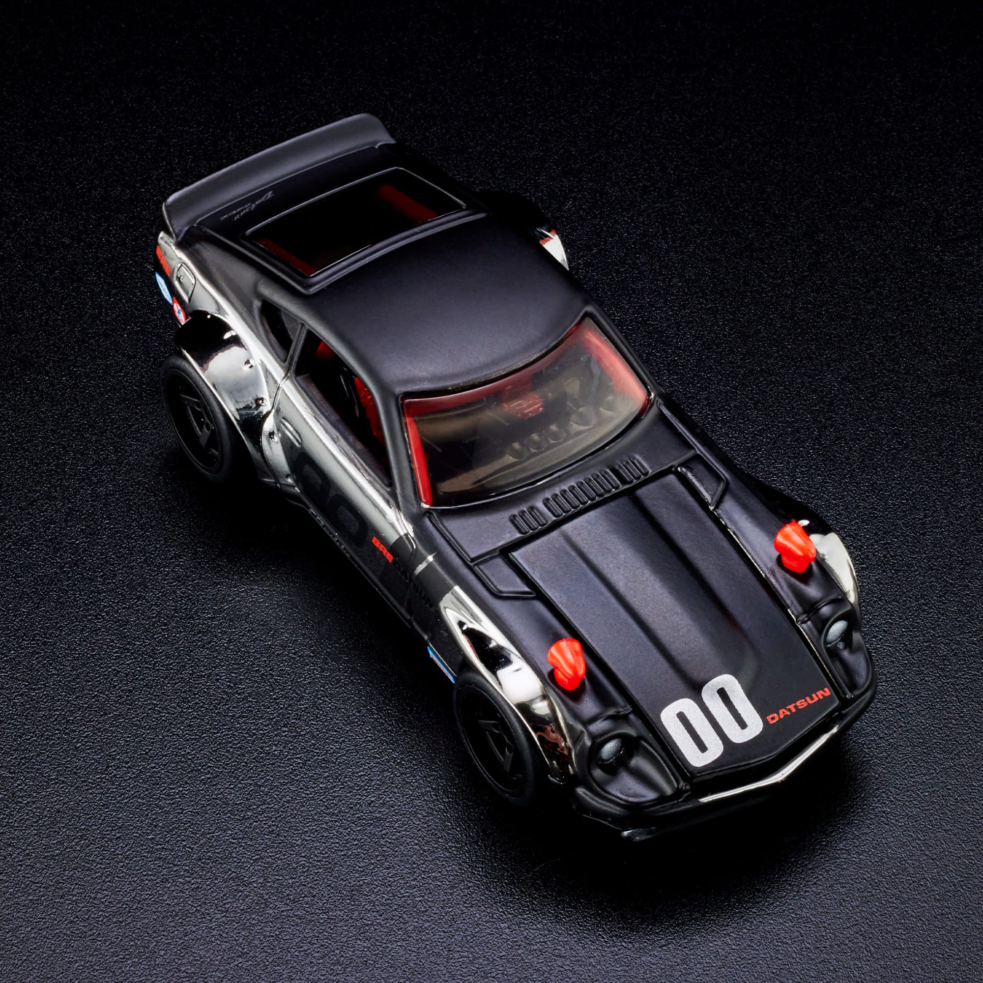 RLC Exclusive Custom ’72 Datsun 240Z - Image 8